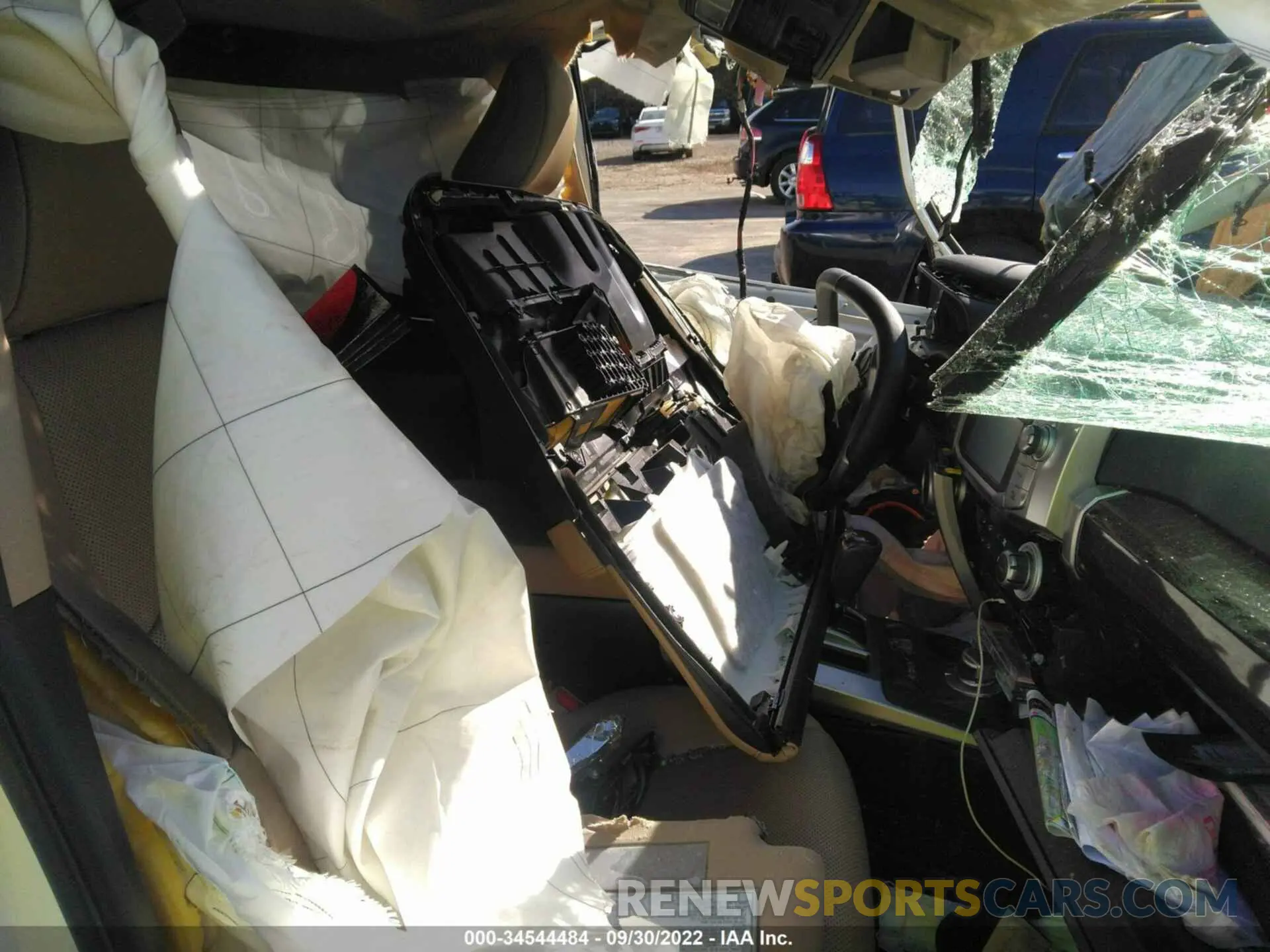 5 Photograph of a damaged car JTEBU5JR4K5611366 TOYOTA 4RUNNER 2019