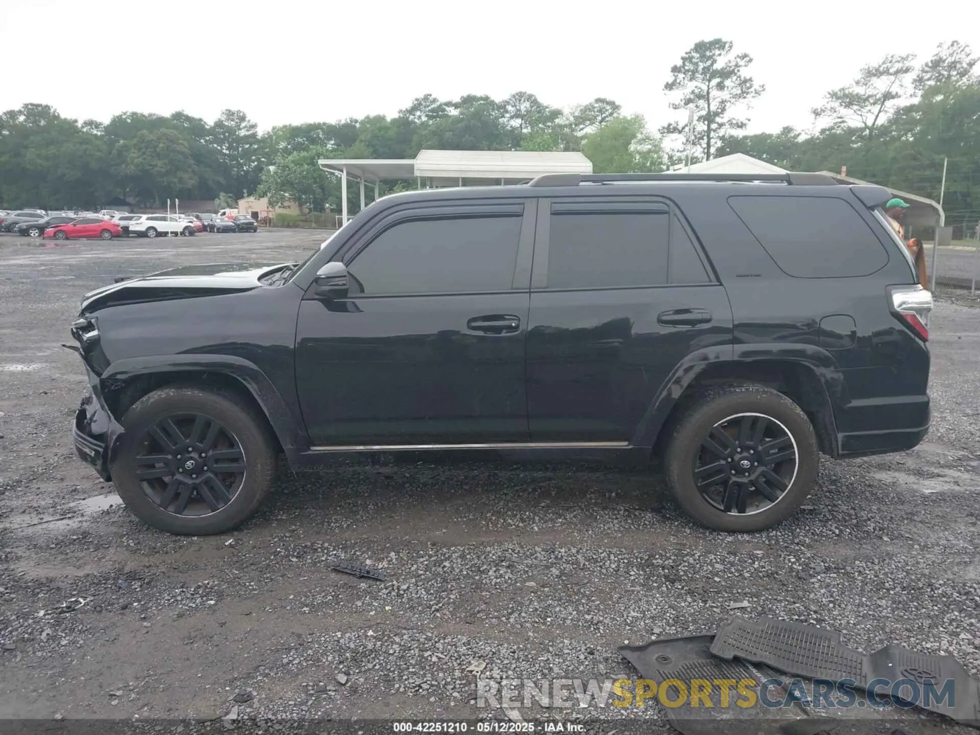 14 Photograph of a damaged car JTEBU5JR4K5615286 TOYOTA 4RUNNER 2019