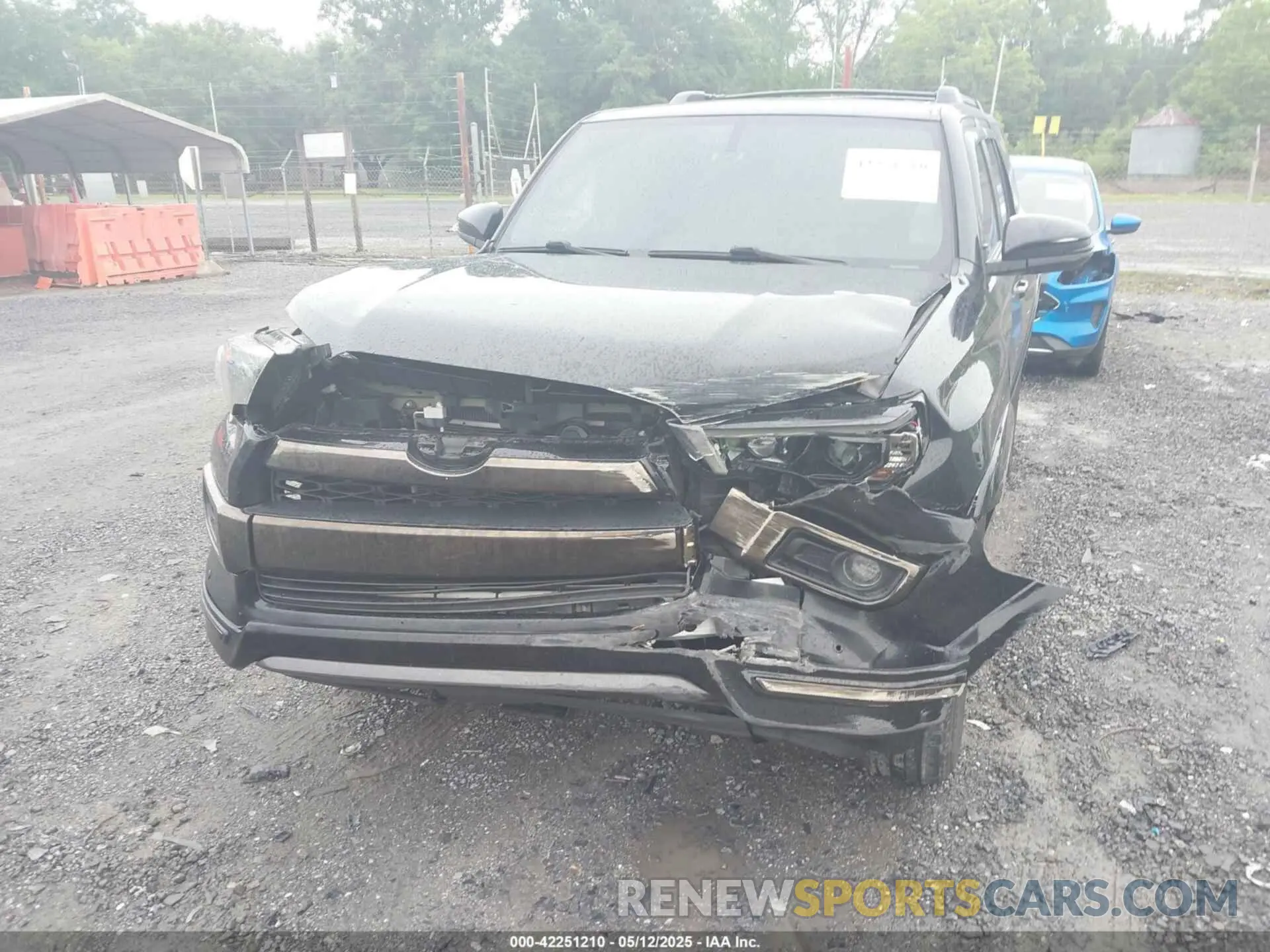 6 Photograph of a damaged car JTEBU5JR4K5615286 TOYOTA 4RUNNER 2019