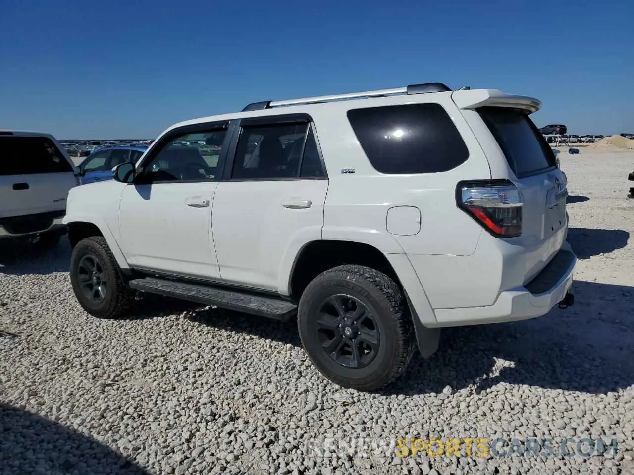 2 Photograph of a damaged car JTEBU5JR4K5617054 TOYOTA 4RUNNER 2019