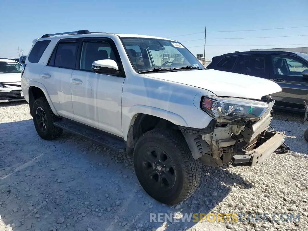 4 Photograph of a damaged car JTEBU5JR4K5617054 TOYOTA 4RUNNER 2019
