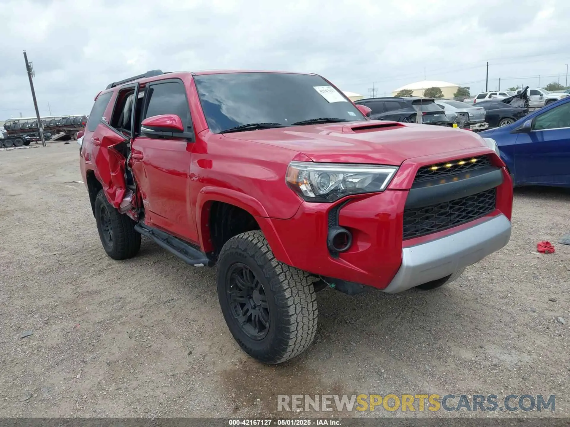 1 Photograph of a damaged car JTEBU5JR4K5618964 TOYOTA 4RUNNER 2019