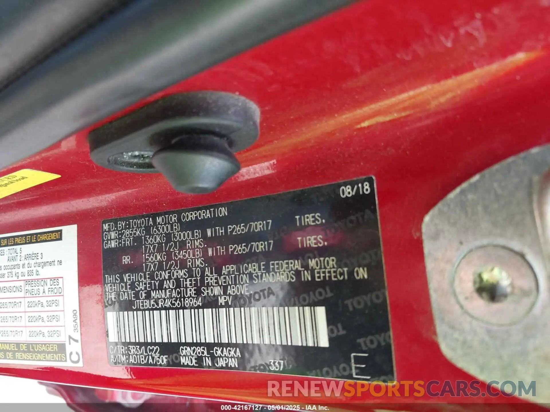 9 Photograph of a damaged car JTEBU5JR4K5618964 TOYOTA 4RUNNER 2019