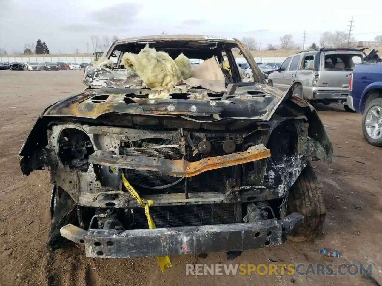 9 Photograph of a damaged car JTEBU5JR4K5622139 TOYOTA 4RUNNER 2019