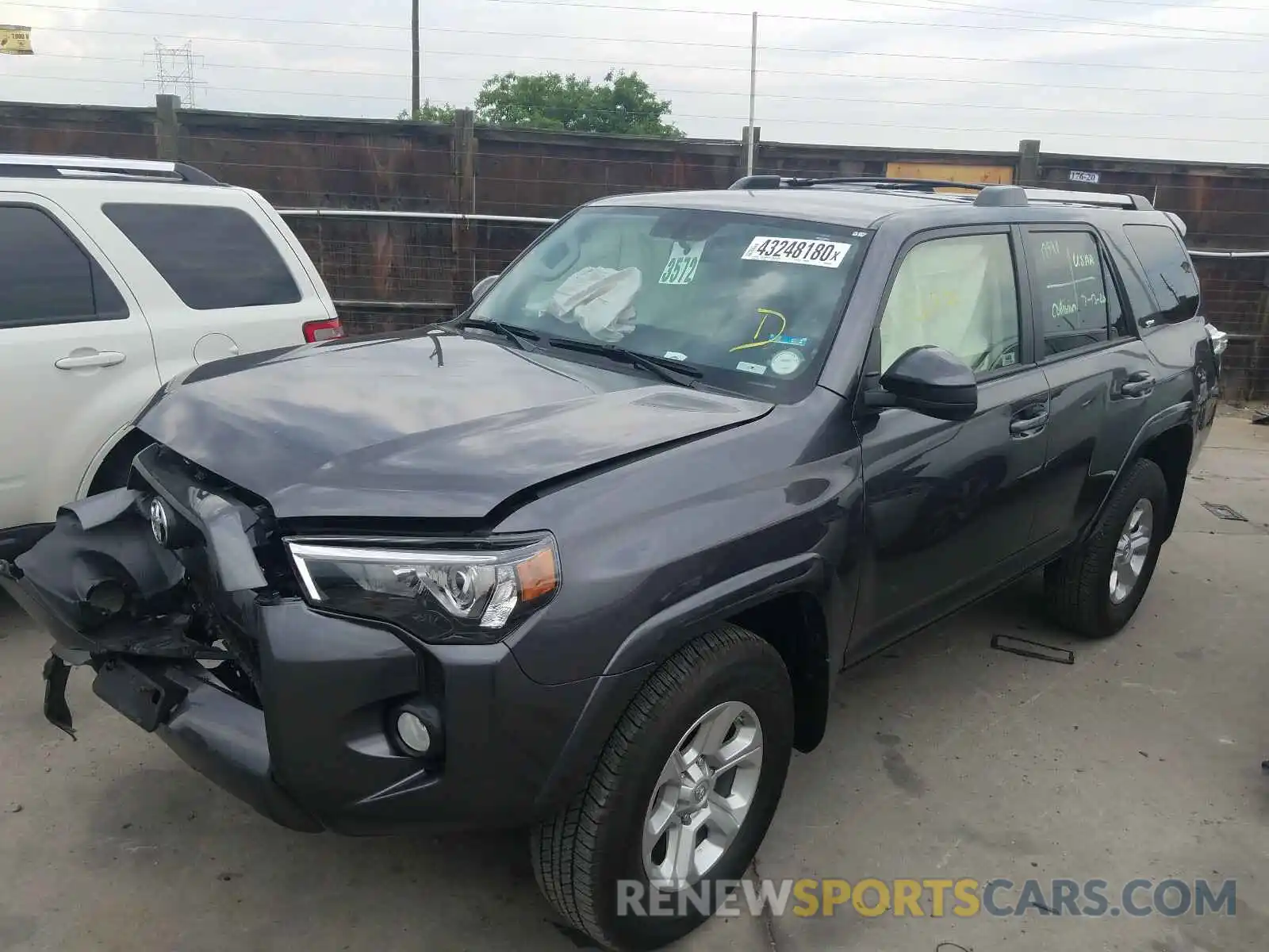 2 Photograph of a damaged car JTEBU5JR4K5637868 TOYOTA 4RUNNER 2019