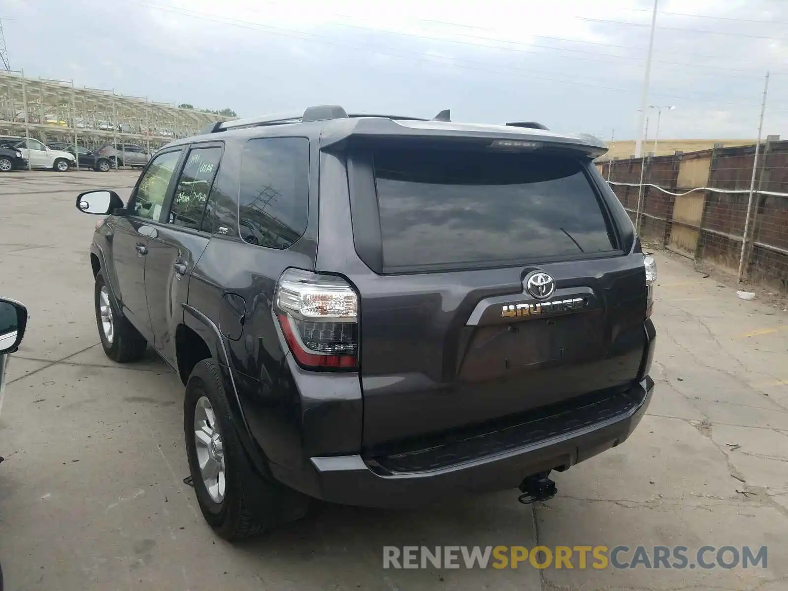 3 Photograph of a damaged car JTEBU5JR4K5637868 TOYOTA 4RUNNER 2019