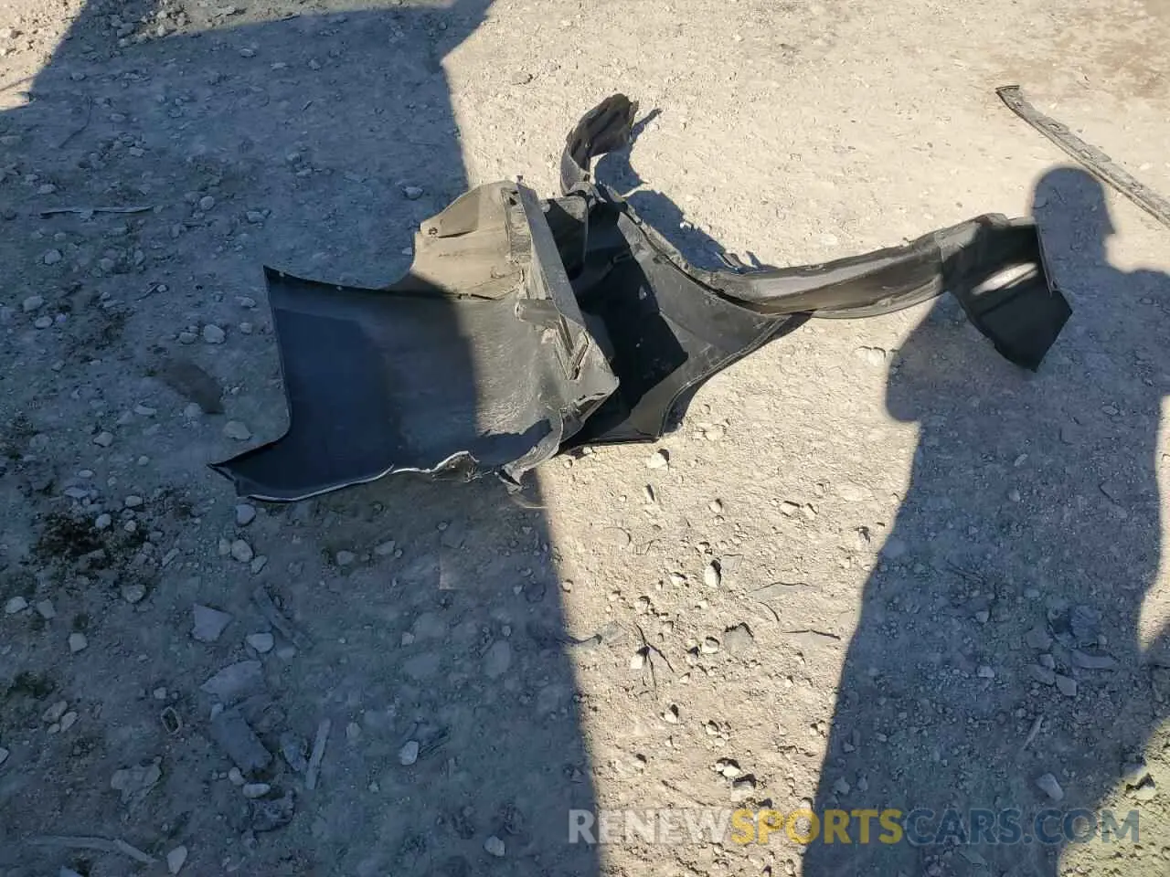 13 Photograph of a damaged car JTEBU5JR4K5640267 TOYOTA 4RUNNER 2019