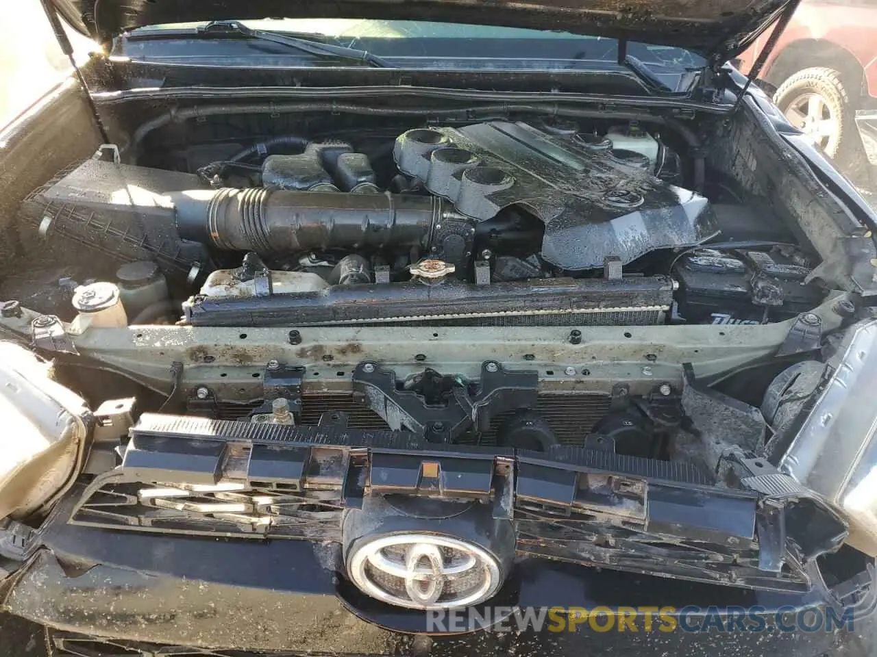11 Photograph of a damaged car JTEBU5JR4K5650751 TOYOTA 4RUNNER 2019