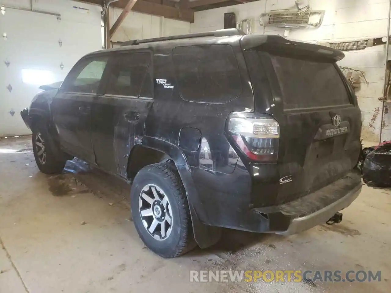 3 Photograph of a damaged car JTEBU5JR4K5670627 TOYOTA 4RUNNER 2019