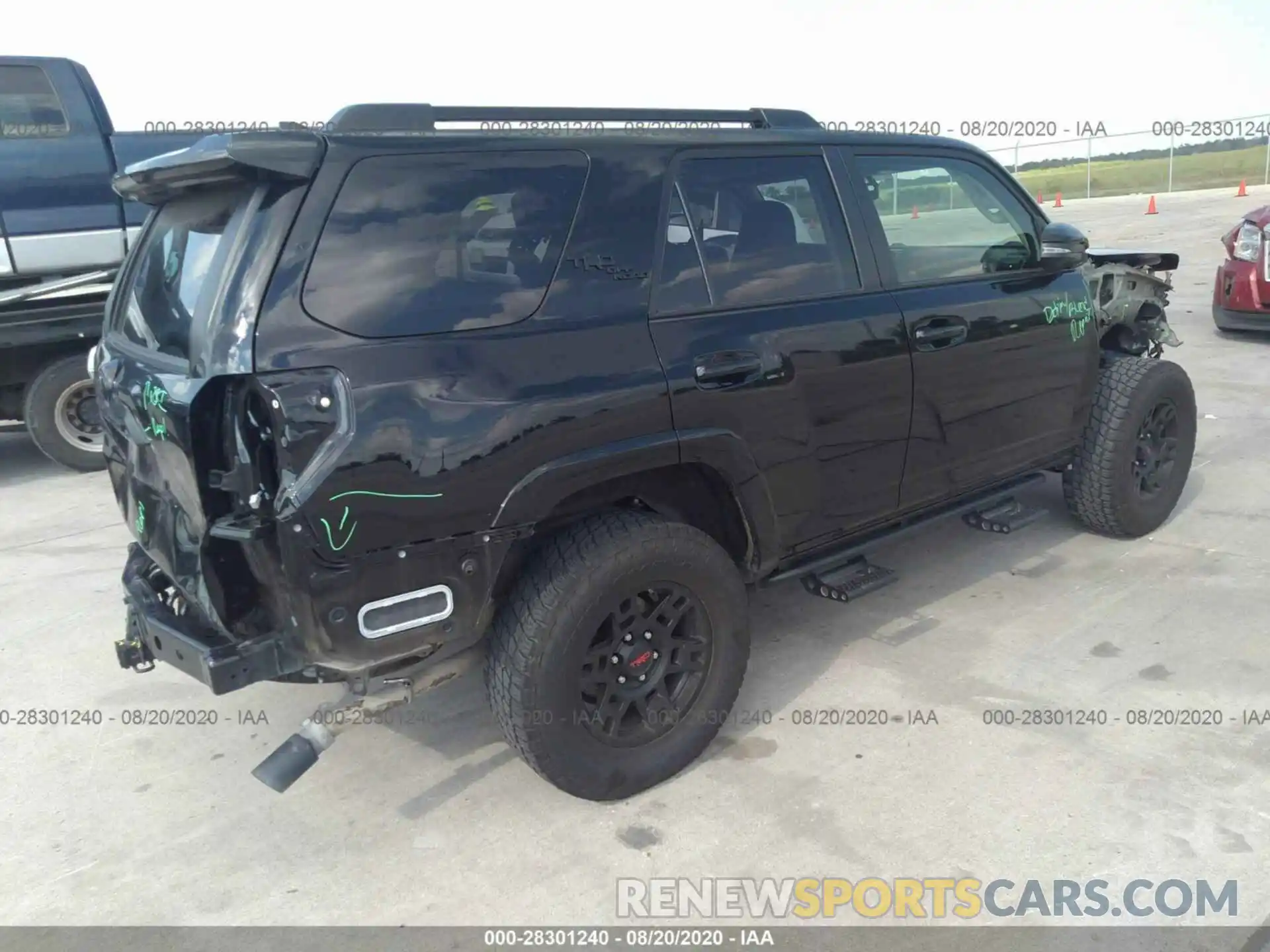 4 Photograph of a damaged car JTEBU5JR4K5671454 TOYOTA 4RUNNER 2019