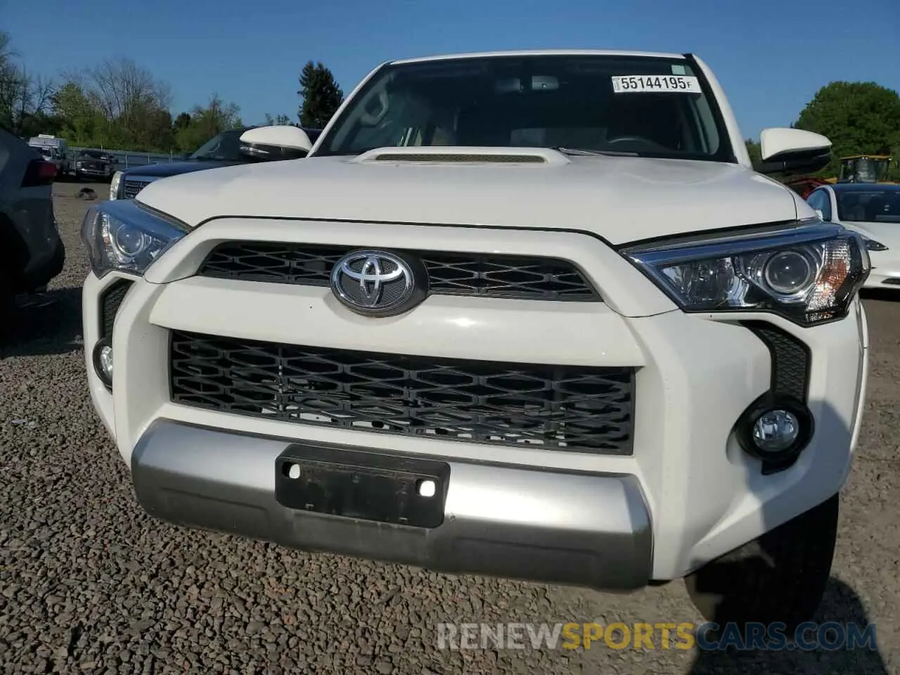 5 Photograph of a damaged car JTEBU5JR4K5674693 TOYOTA 4RUNNER 2019