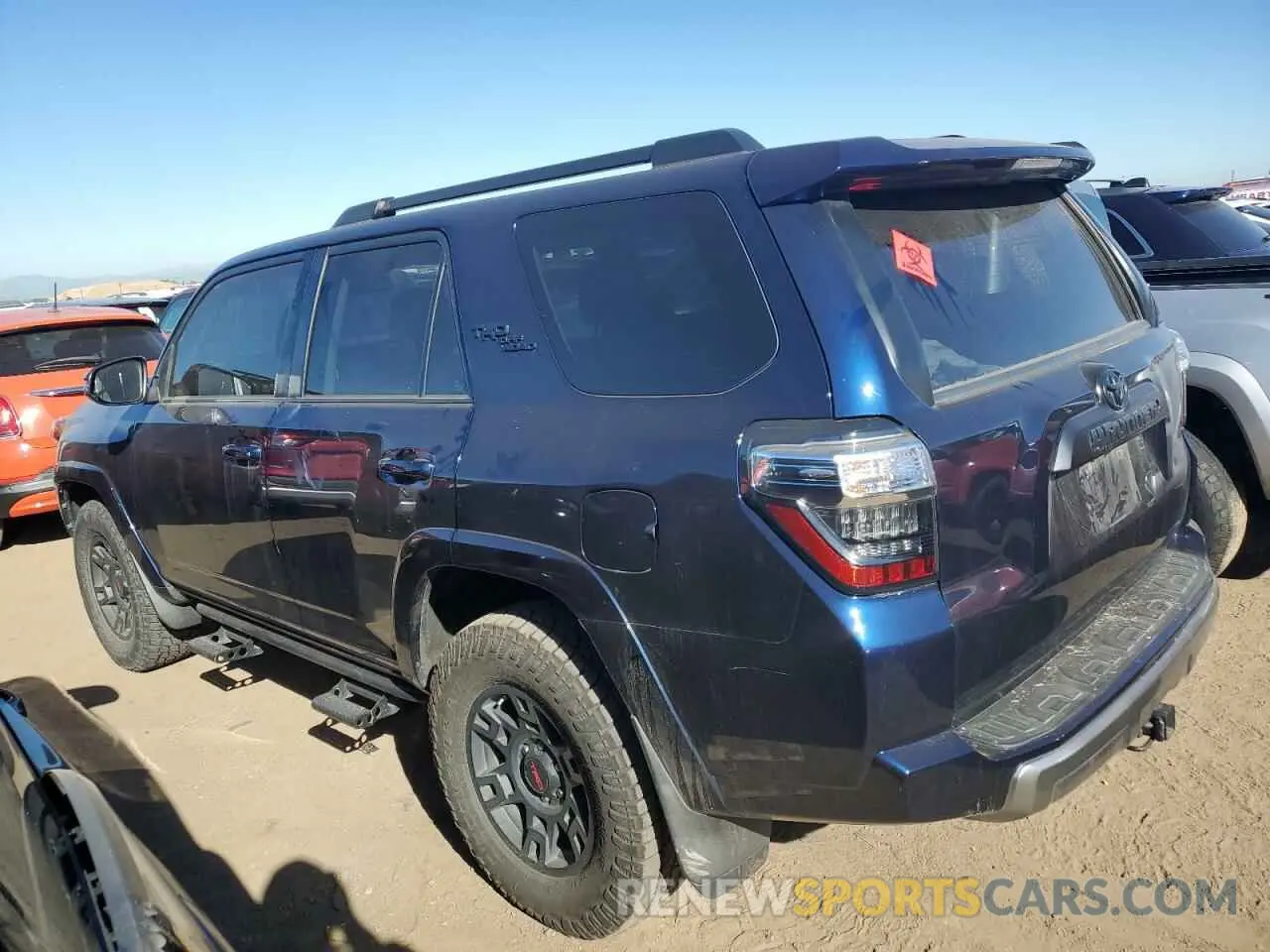 2 Photograph of a damaged car JTEBU5JR4K5676931 TOYOTA 4RUNNER 2019