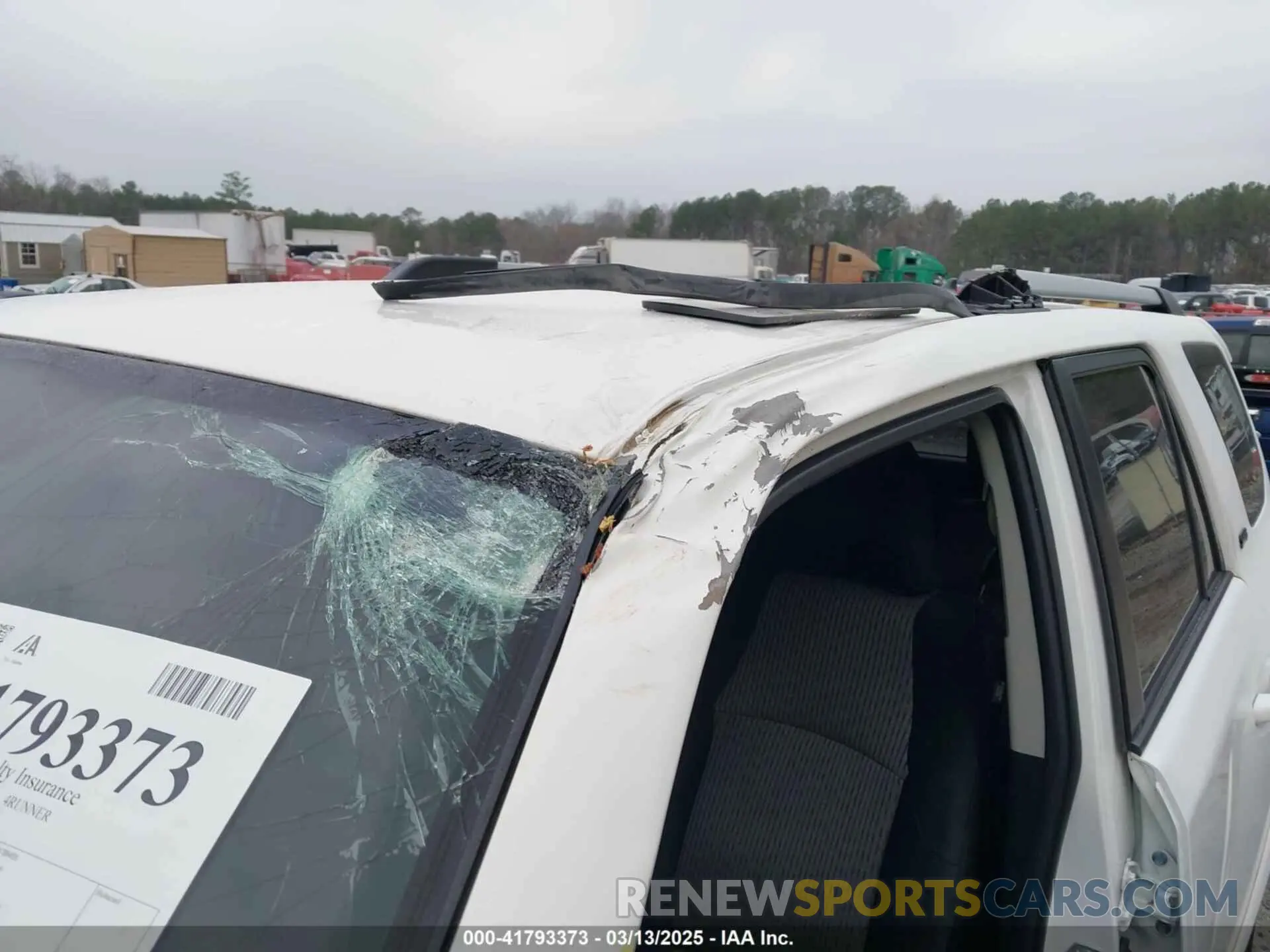 6 Photograph of a damaged car JTEBU5JR4K5679277 TOYOTA 4RUNNER 2019