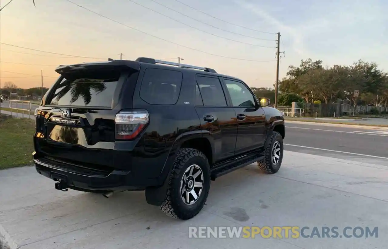 4 Photograph of a damaged car JTEBU5JR4K5683121 TOYOTA 4RUNNER 2019