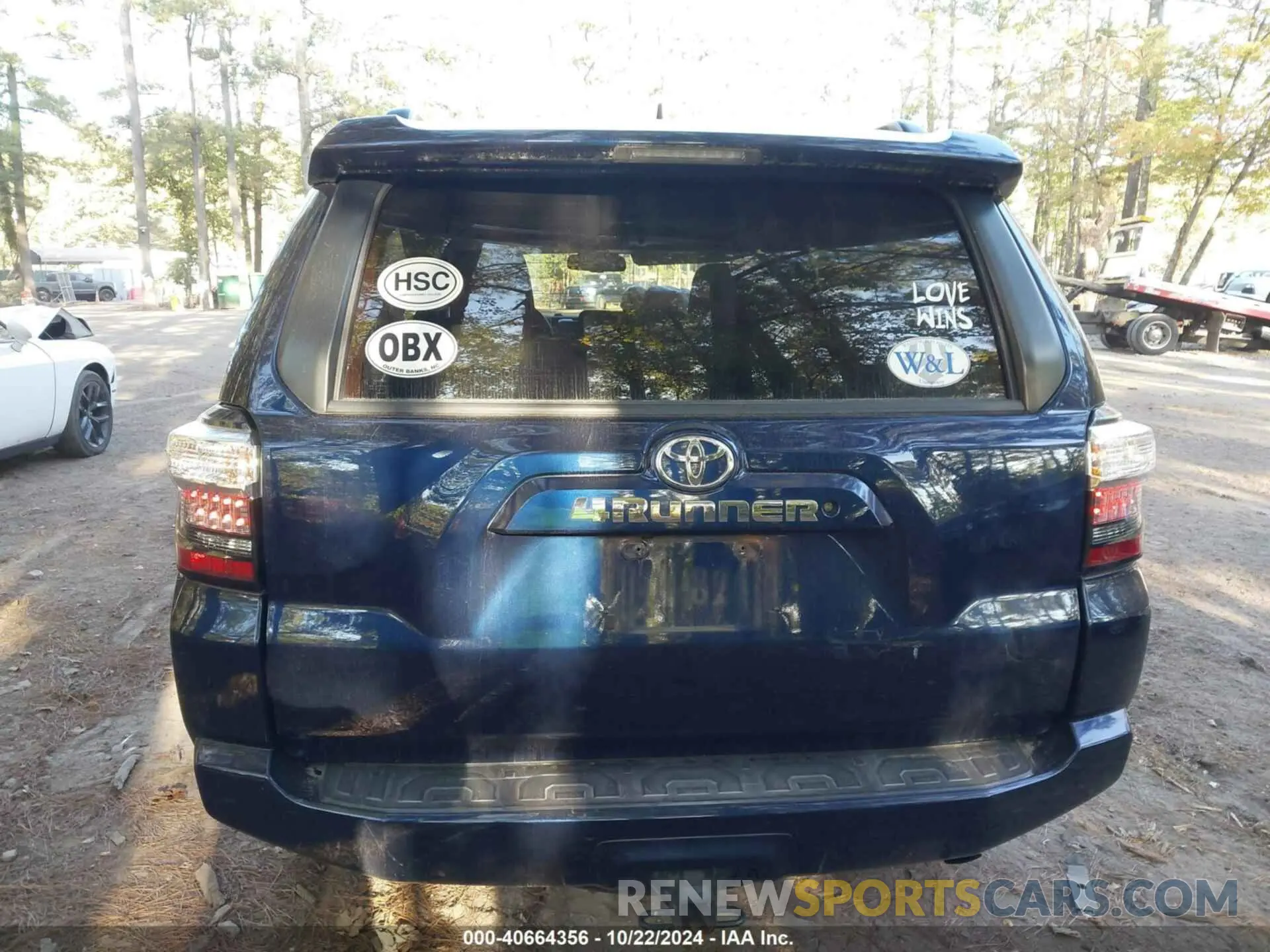 16 Photograph of a damaged car JTEBU5JR4K5694023 TOYOTA 4RUNNER 2019