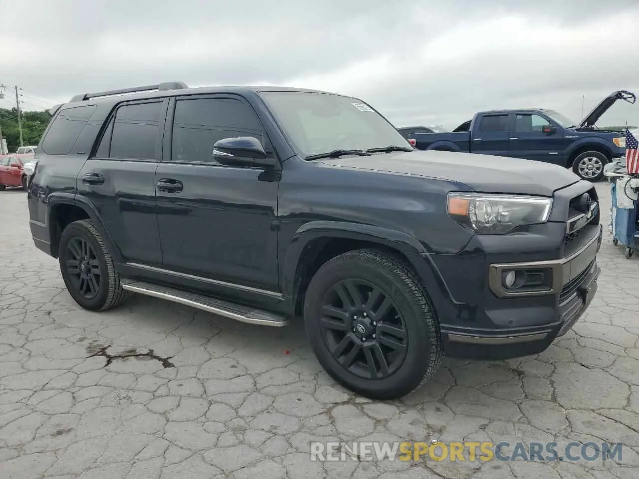 4 Photograph of a damaged car JTEBU5JR4K5701195 TOYOTA 4RUNNER 2019