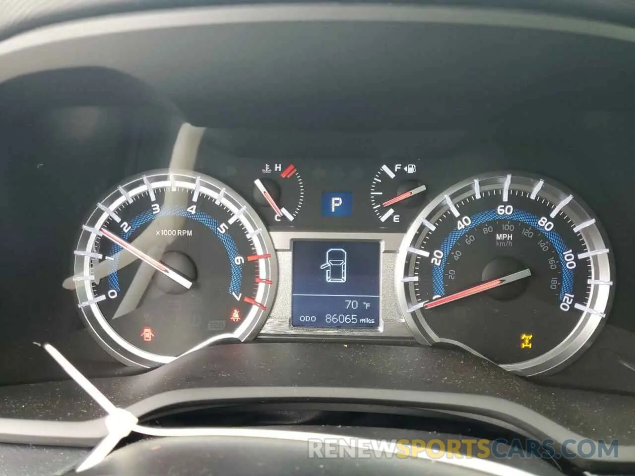 9 Photograph of a damaged car JTEBU5JR4K5701195 TOYOTA 4RUNNER 2019