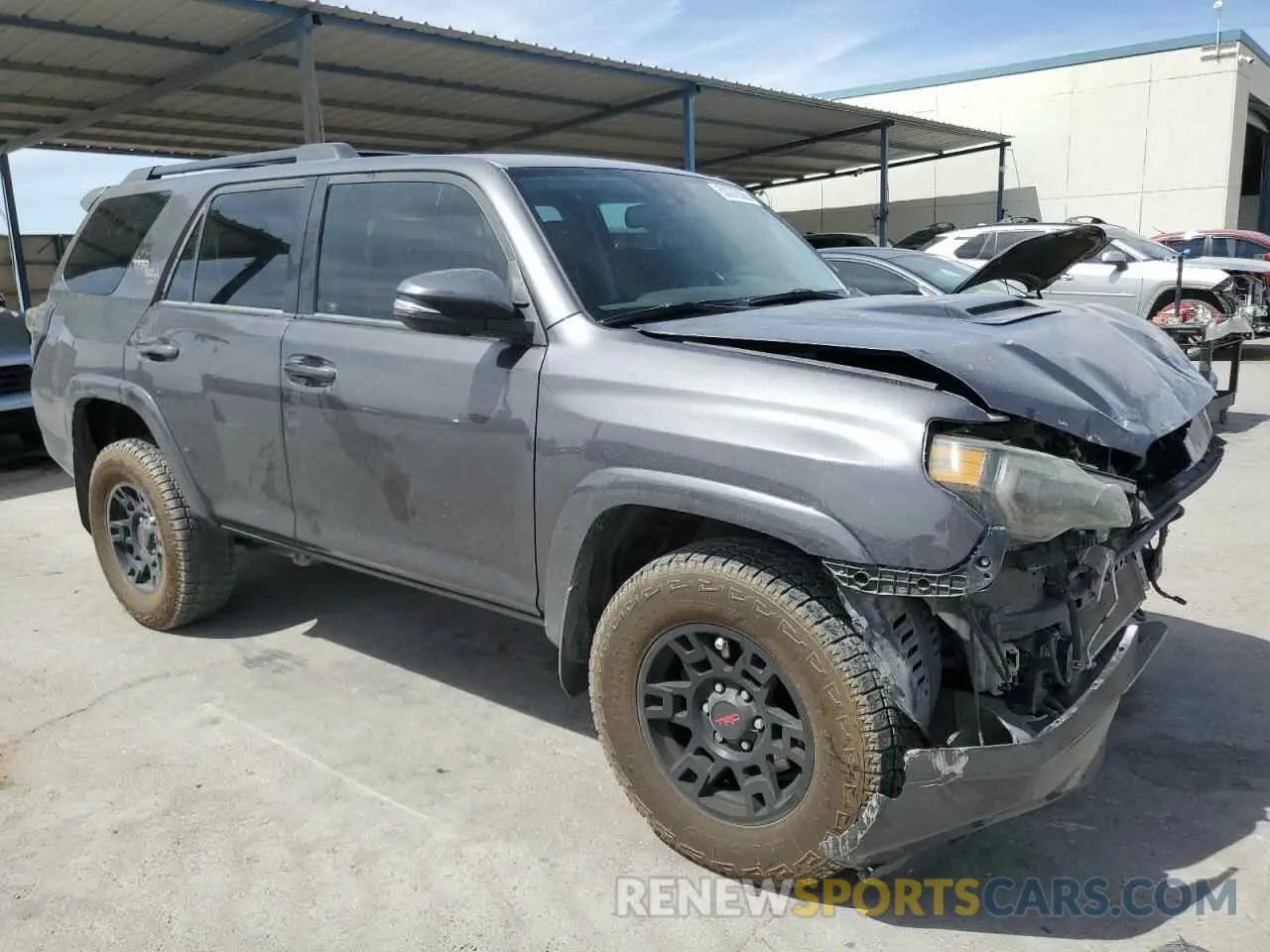 4 Photograph of a damaged car JTEBU5JR4K5701505 TOYOTA 4RUNNER 2019