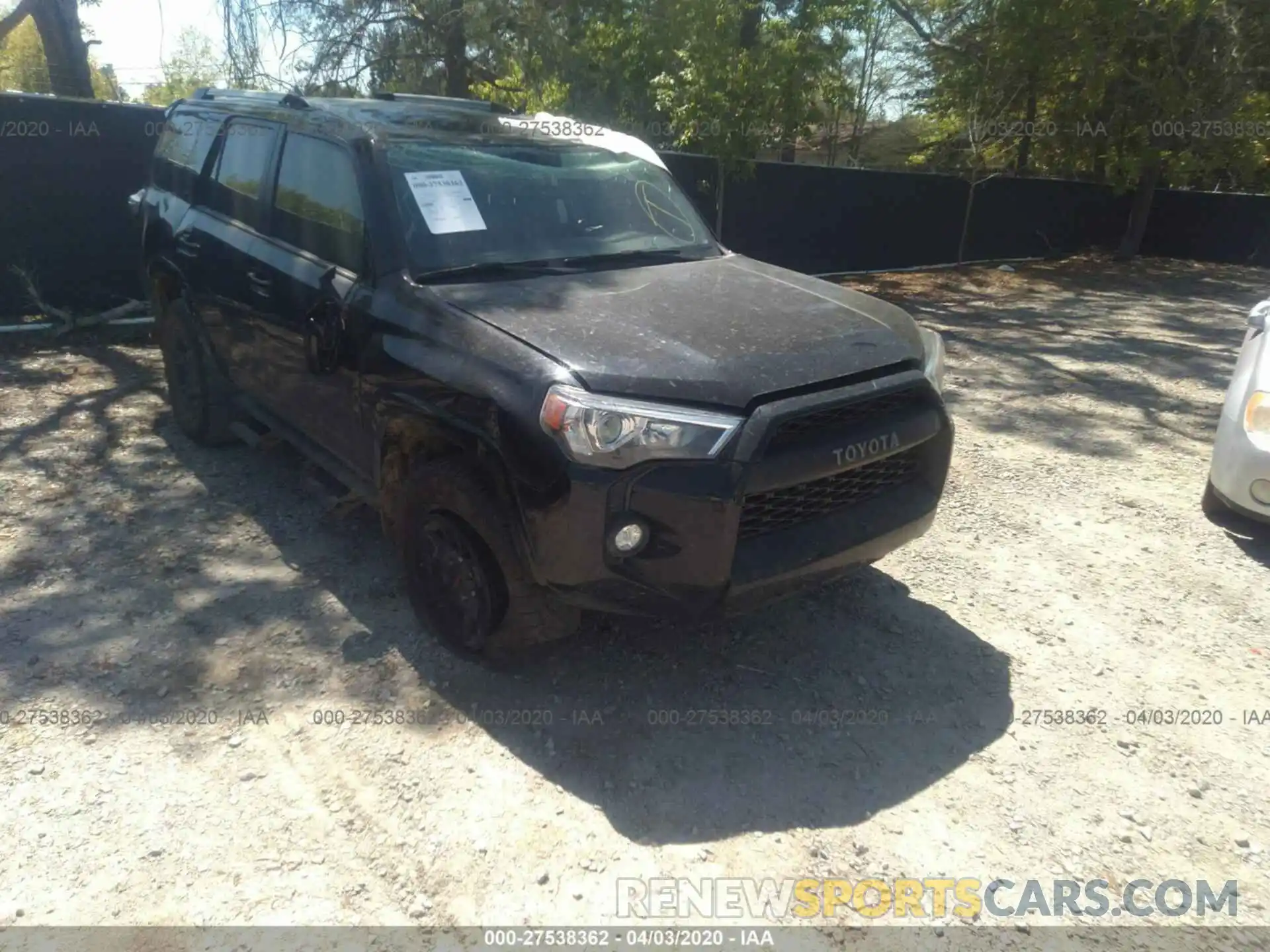 1 Photograph of a damaged car JTEBU5JR4K5701780 TOYOTA 4RUNNER 2019