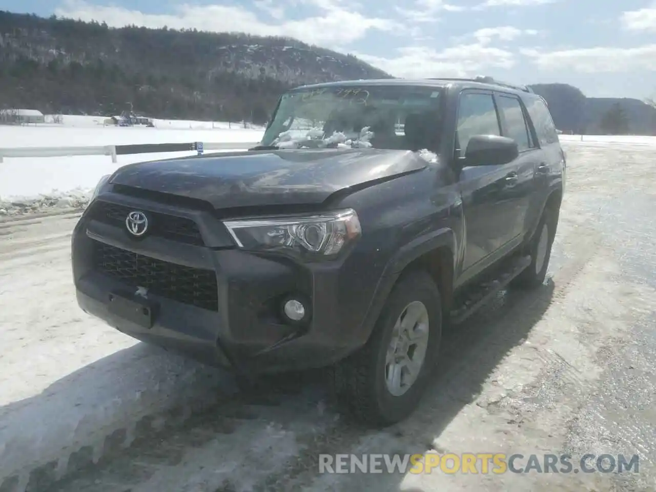 2 Photograph of a damaged car JTEBU5JR4K5703920 TOYOTA 4RUNNER 2019