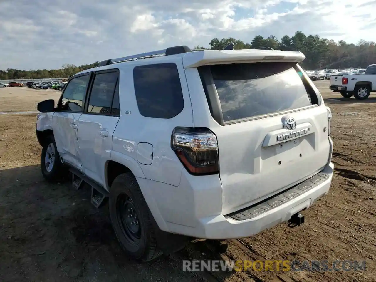 3 Photograph of a damaged car JTEBU5JR4K5705599 TOYOTA 4RUNNER 2019