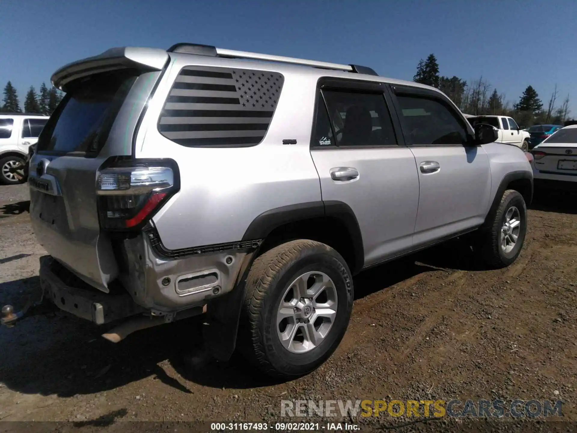 4 Photograph of a damaged car JTEBU5JR4K5706381 TOYOTA 4RUNNER 2019