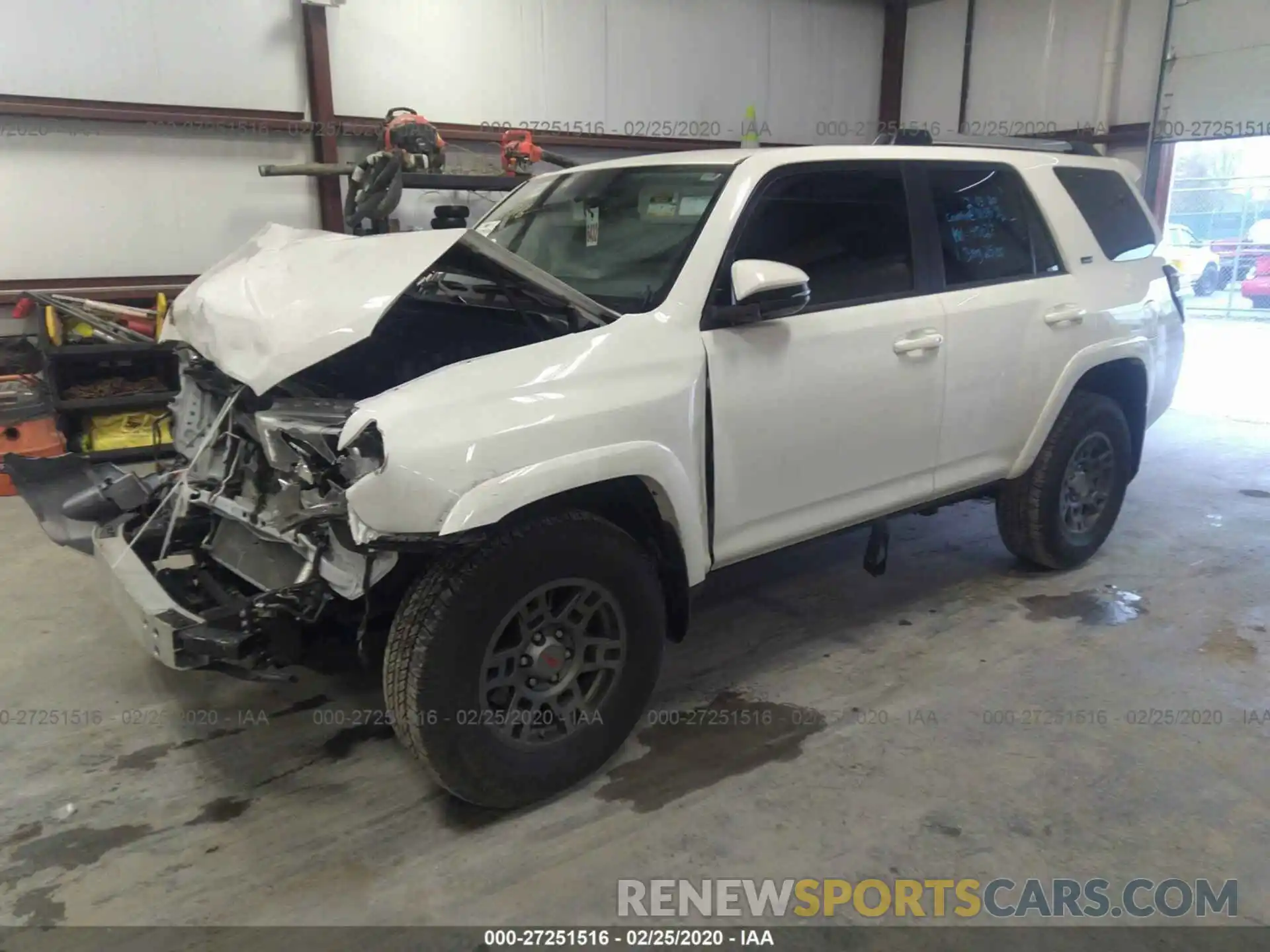 2 Photograph of a damaged car JTEBU5JR4K5709636 TOYOTA 4RUNNER 2019