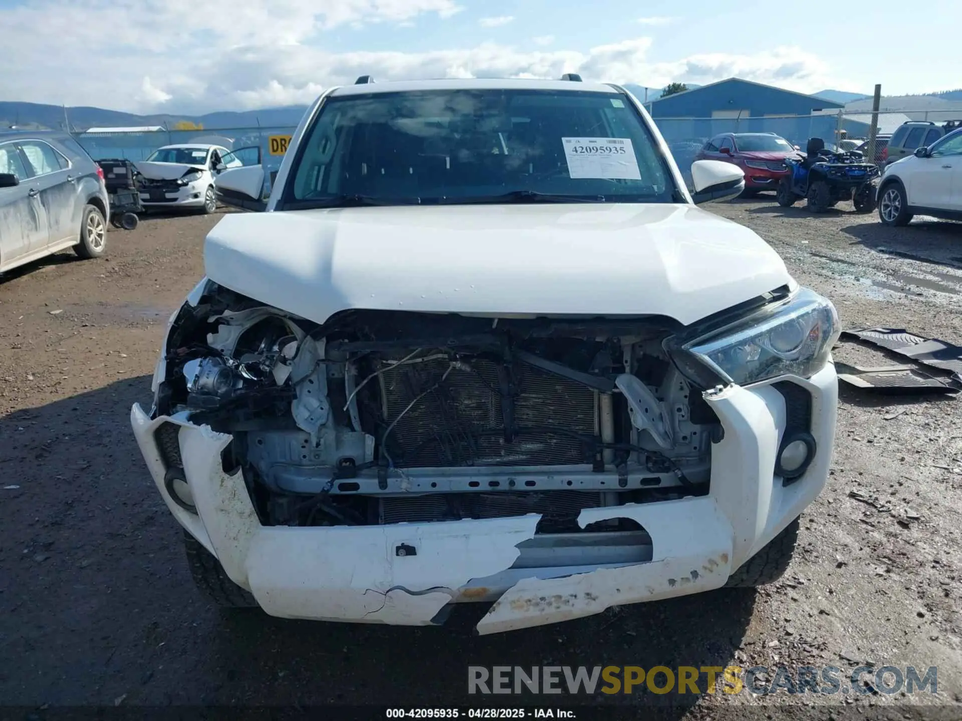 12 Photograph of a damaged car JTEBU5JR4K5713136 TOYOTA 4RUNNER 2019