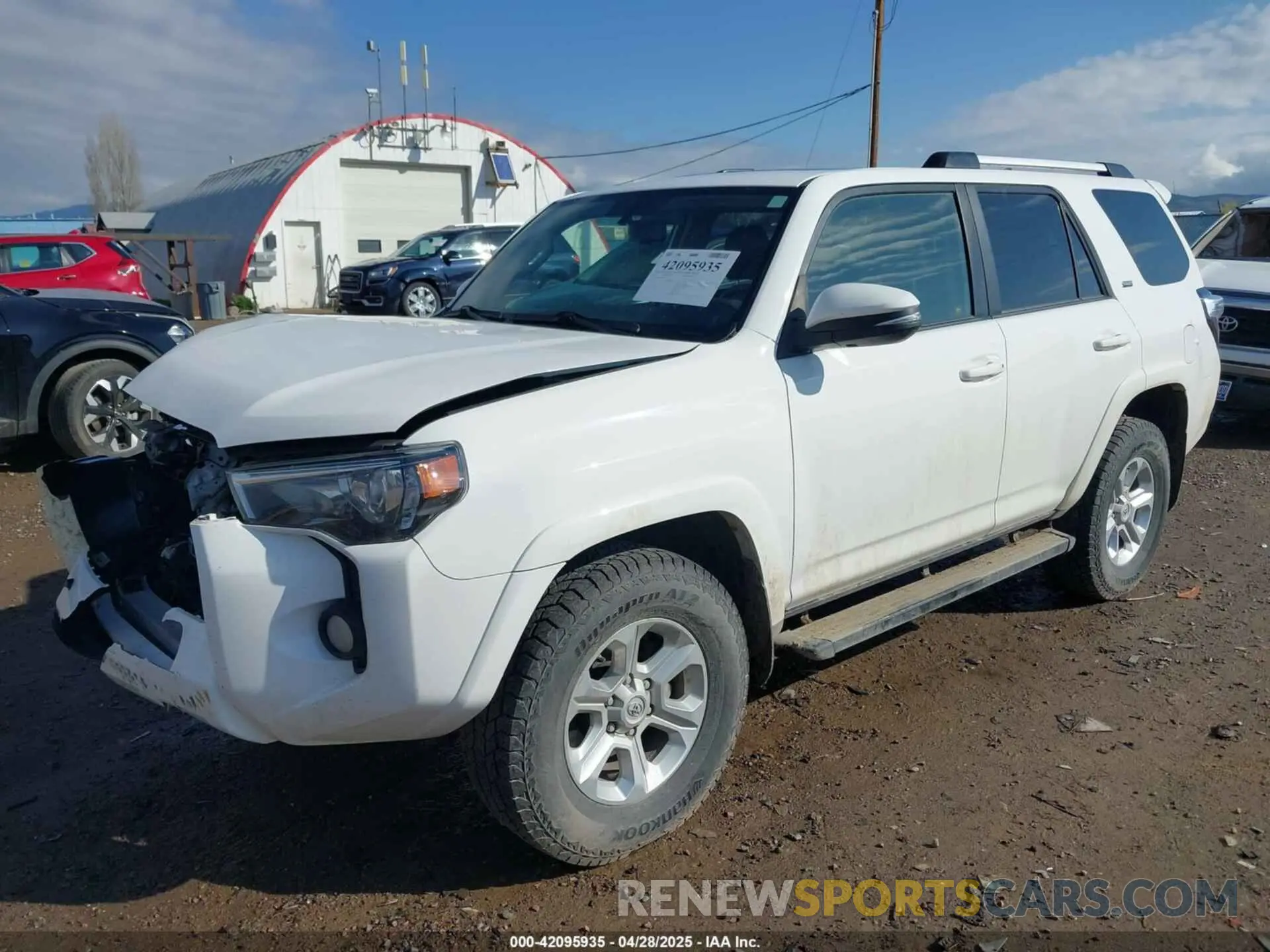 2 Photograph of a damaged car JTEBU5JR4K5713136 TOYOTA 4RUNNER 2019