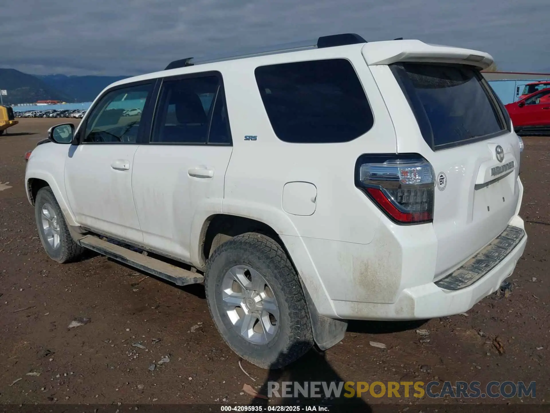 3 Photograph of a damaged car JTEBU5JR4K5713136 TOYOTA 4RUNNER 2019