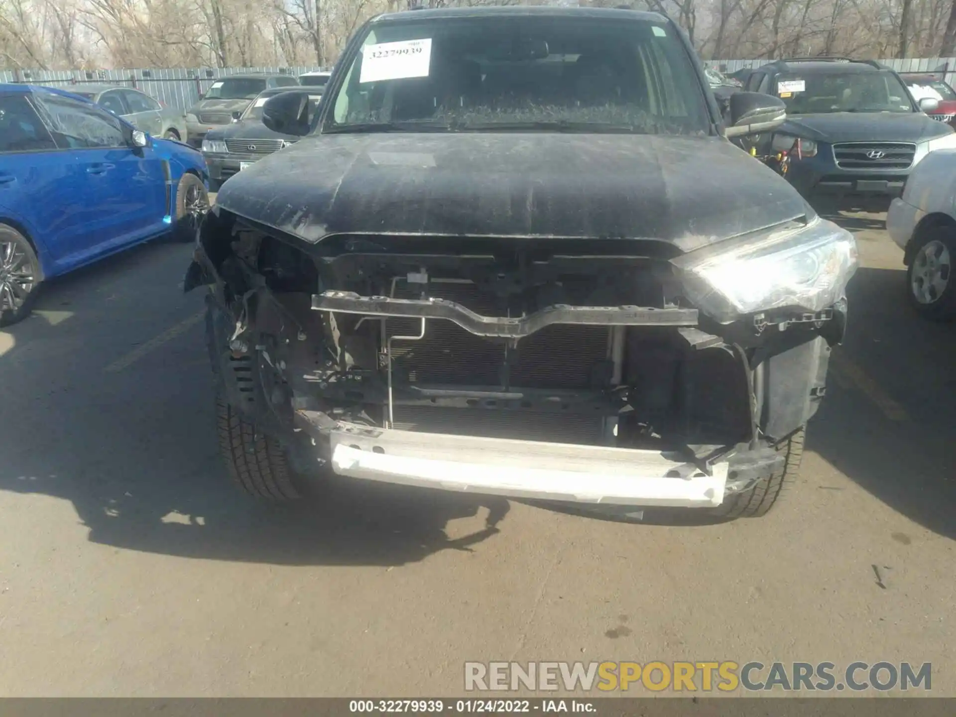 6 Photograph of a damaged car JTEBU5JR4K5729000 TOYOTA 4RUNNER 2019