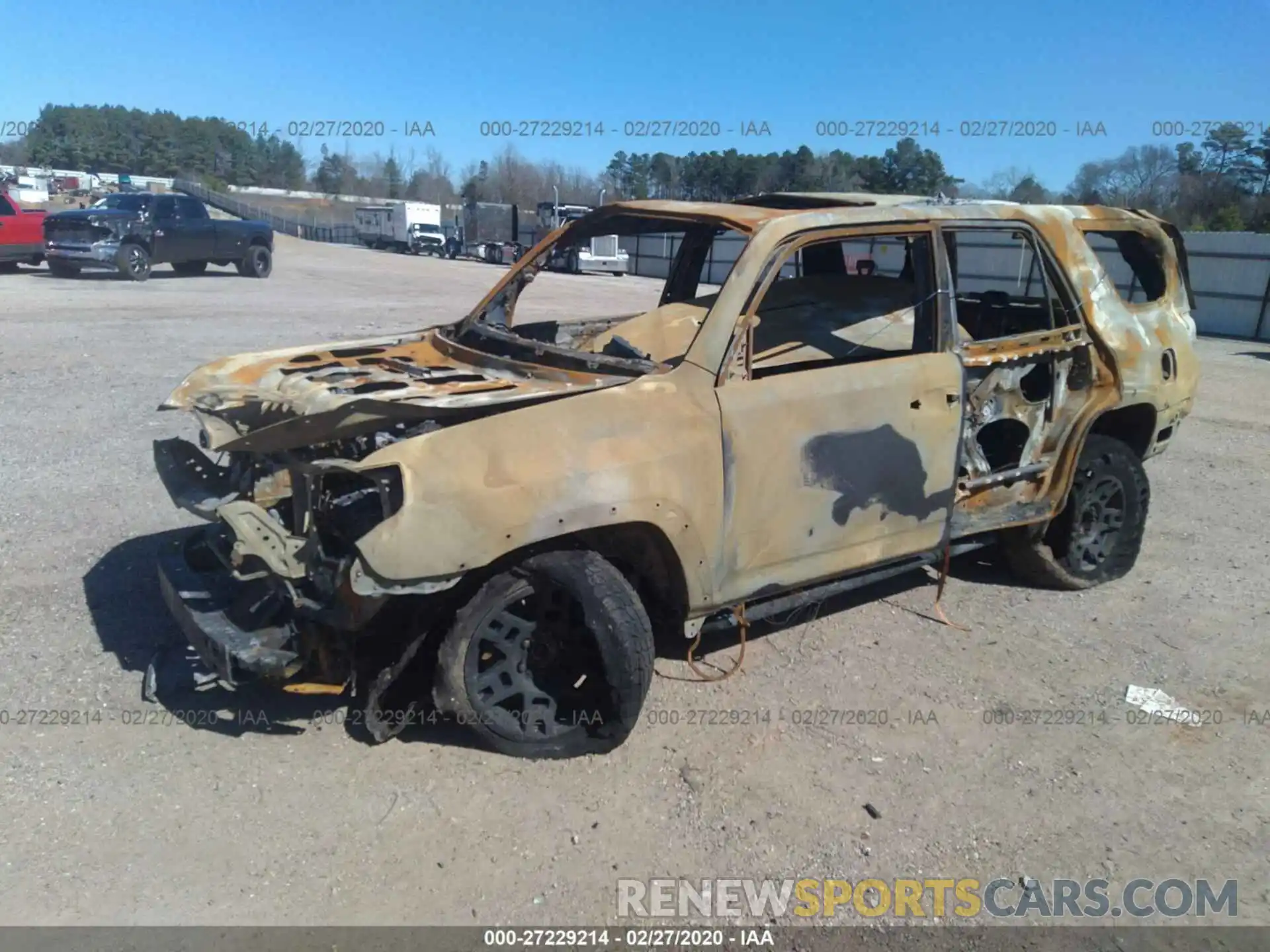 2 Photograph of a damaged car JTEBU5JR4K5729868 TOYOTA 4RUNNER 2019