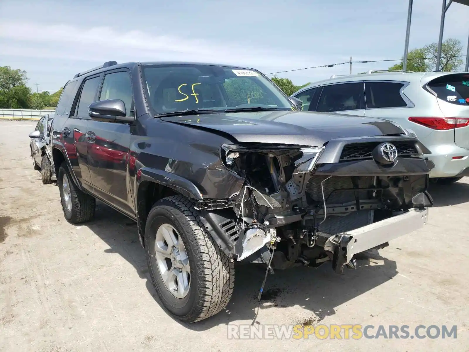 1 Photograph of a damaged car JTEBU5JR5K5610811 TOYOTA 4RUNNER 2019