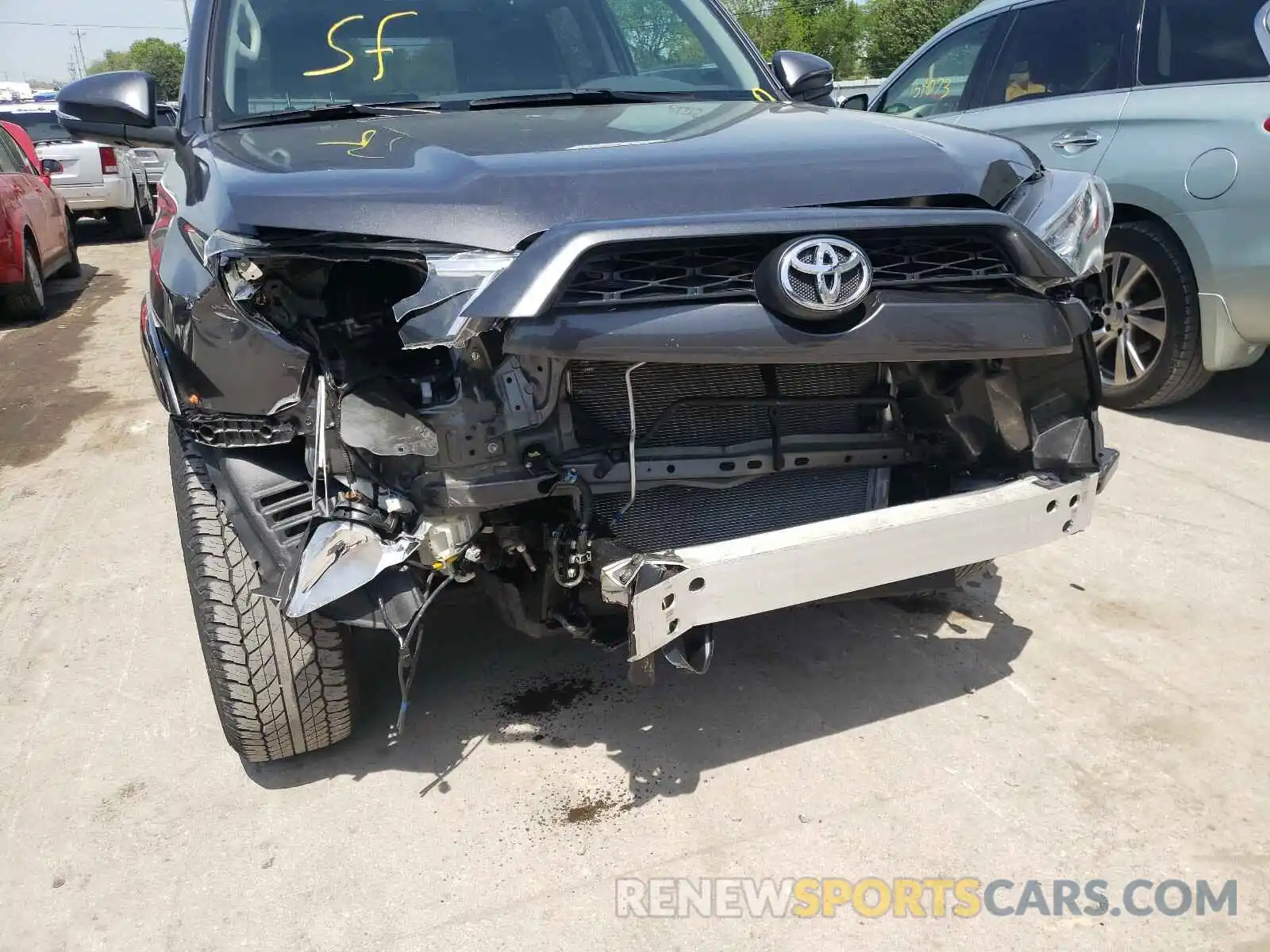 9 Photograph of a damaged car JTEBU5JR5K5610811 TOYOTA 4RUNNER 2019