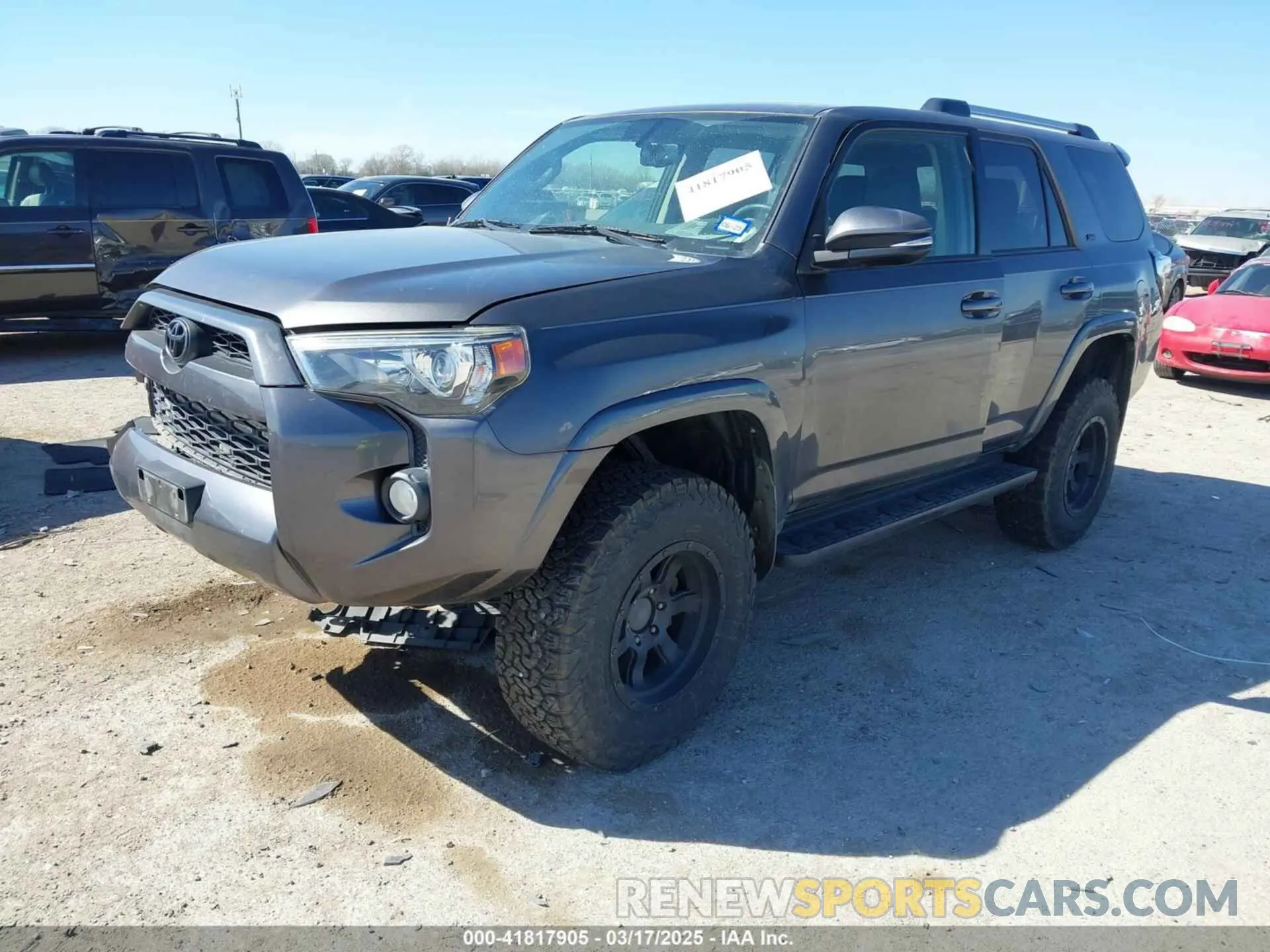 2 Photograph of a damaged car JTEBU5JR5K5616527 TOYOTA 4RUNNER 2019