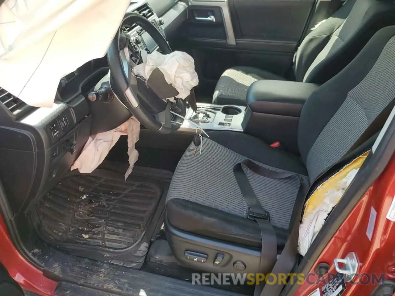 7 Photograph of a damaged car JTEBU5JR5K5640469 TOYOTA 4RUNNER 2019
