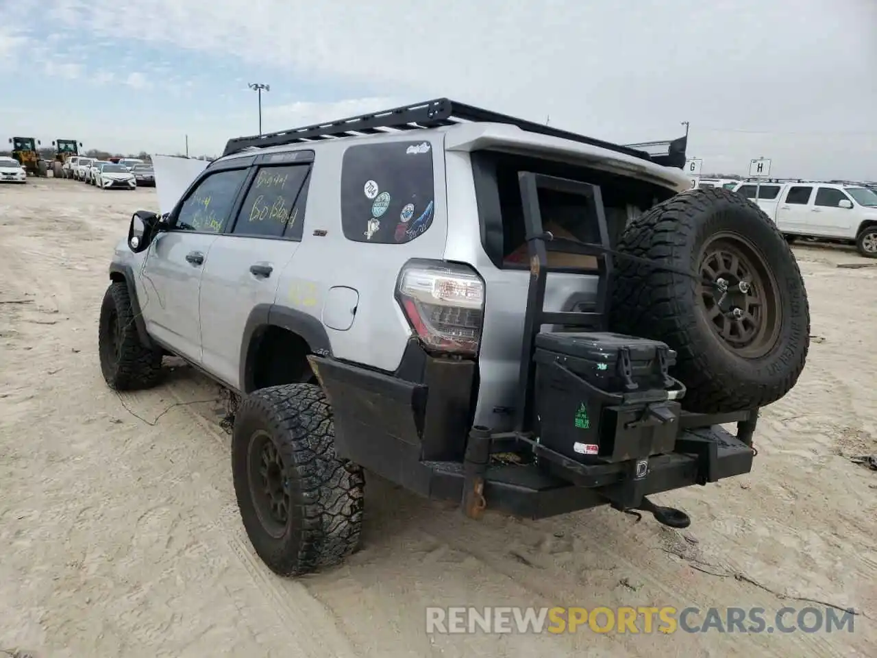 3 Photograph of a damaged car JTEBU5JR5K5674251 TOYOTA 4RUNNER 2019