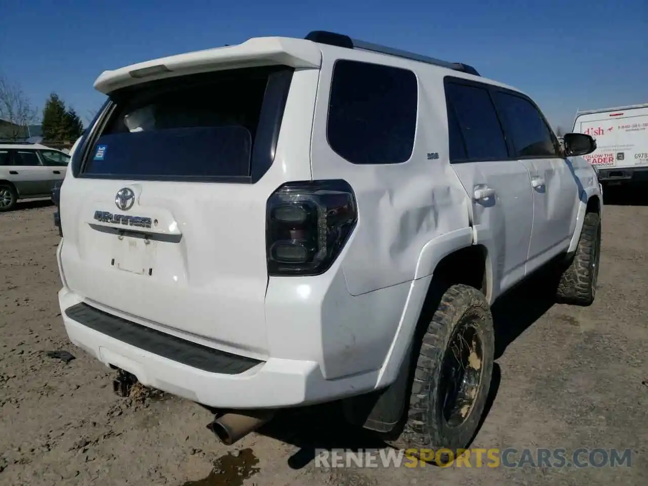 4 Photograph of a damaged car JTEBU5JR5K5674363 TOYOTA 4RUNNER 2019