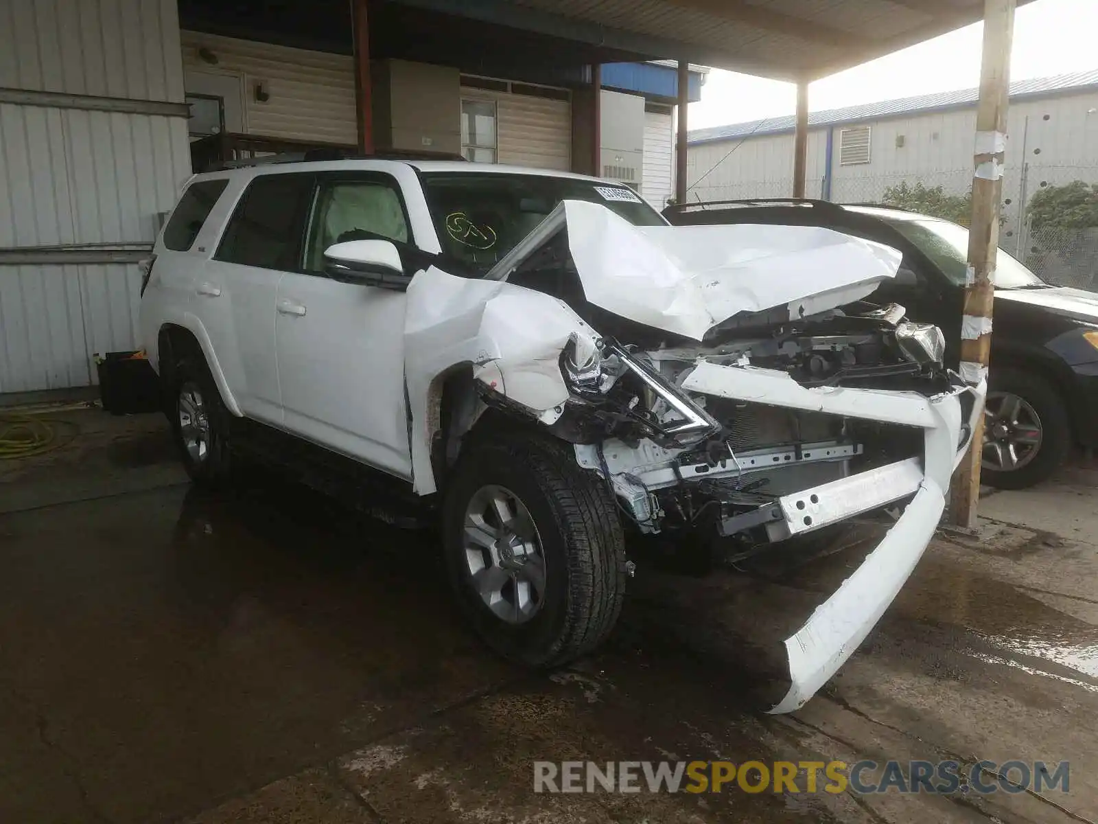 1 Photograph of a damaged car JTEBU5JR5K5692779 TOYOTA 4RUNNER 2019