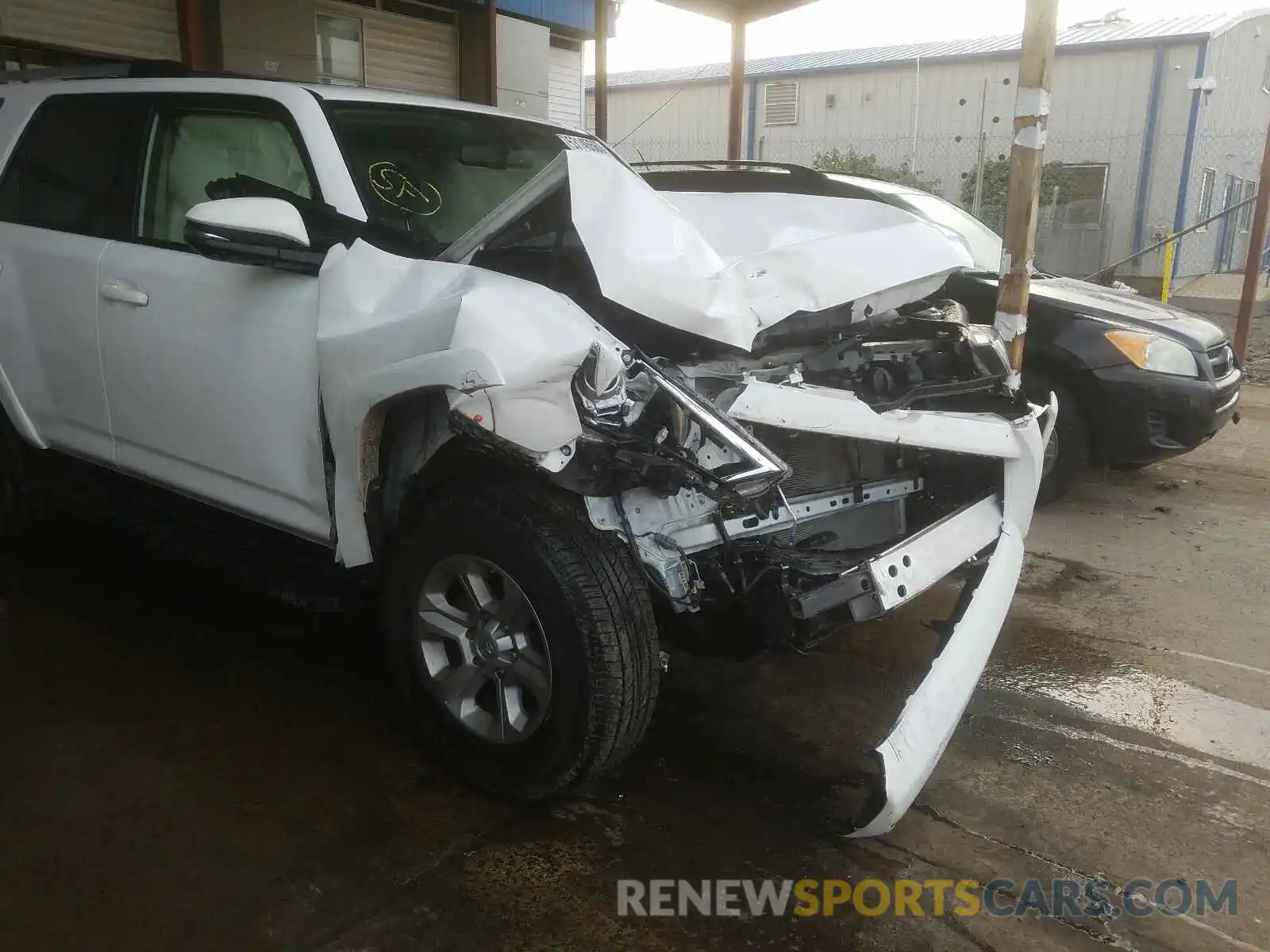 9 Photograph of a damaged car JTEBU5JR5K5692779 TOYOTA 4RUNNER 2019