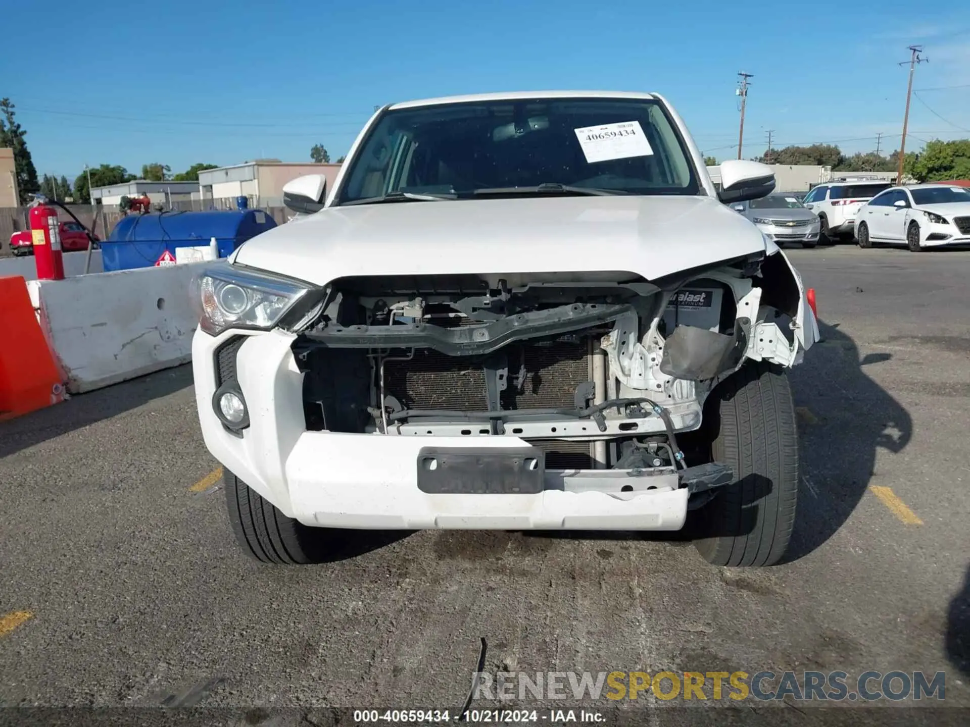12 Photograph of a damaged car JTEBU5JR5K5708558 TOYOTA 4RUNNER 2019
