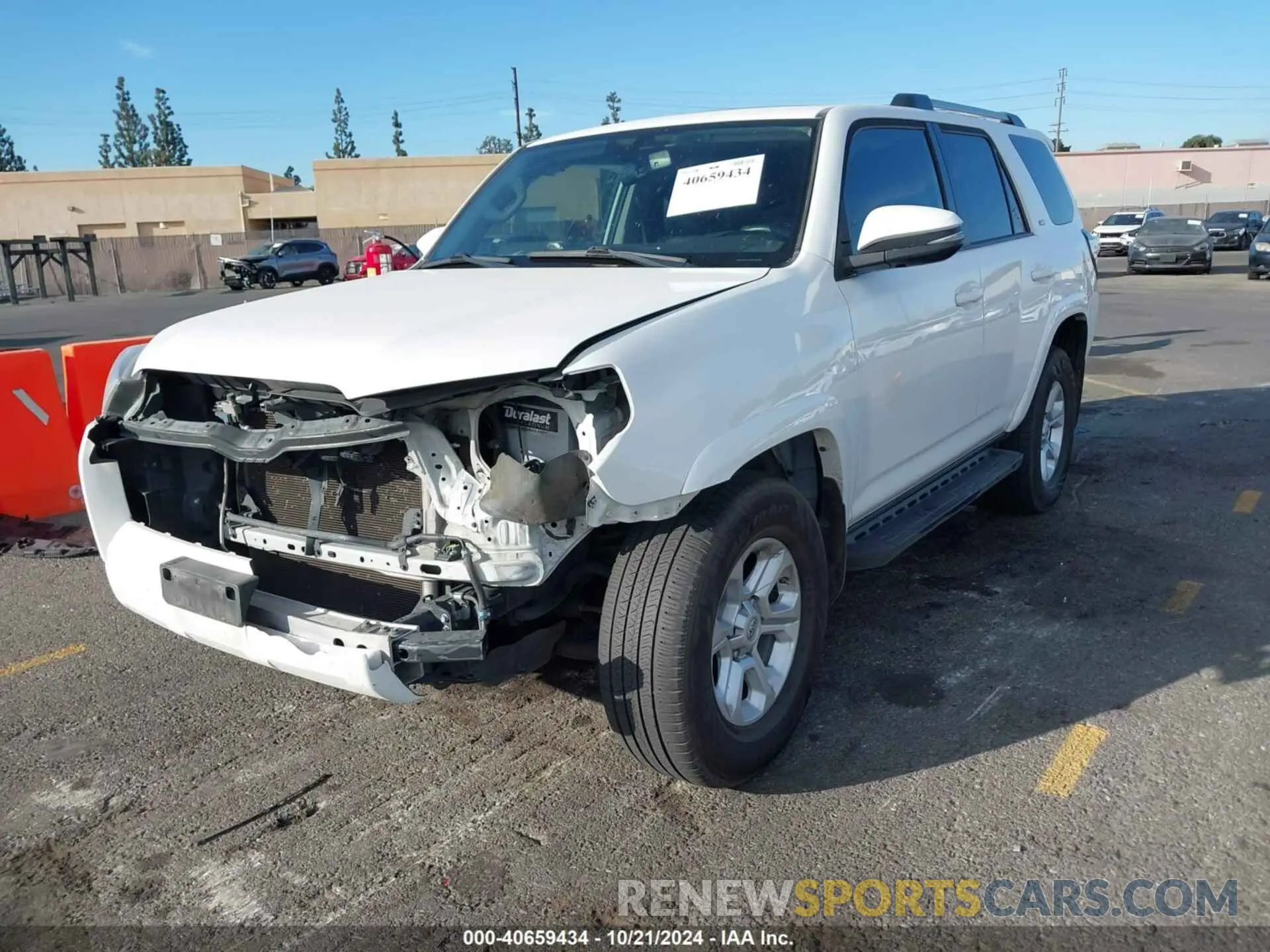 2 Photograph of a damaged car JTEBU5JR5K5708558 TOYOTA 4RUNNER 2019