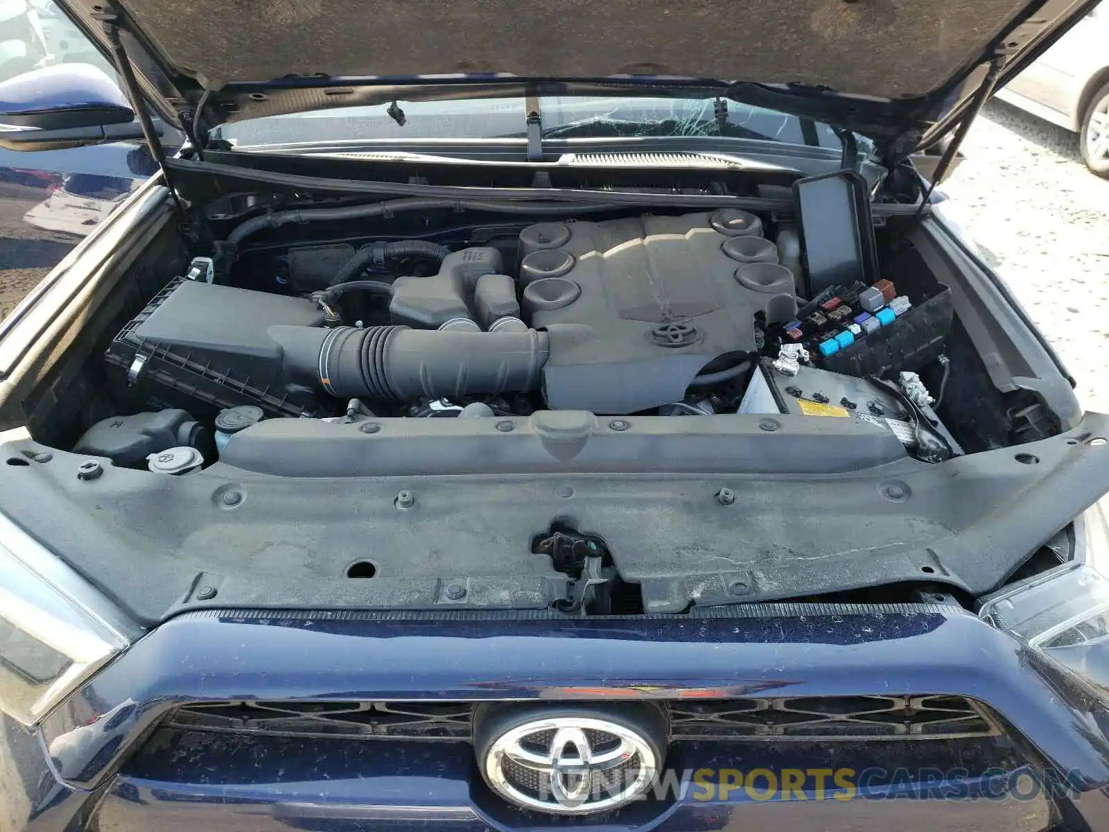 7 Photograph of a damaged car JTEBU5JR5K5708897 TOYOTA 4RUNNER 2019