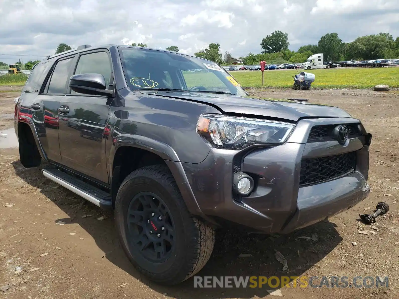 1 Photograph of a damaged car JTEBU5JR5K5712822 TOYOTA 4RUNNER 2019