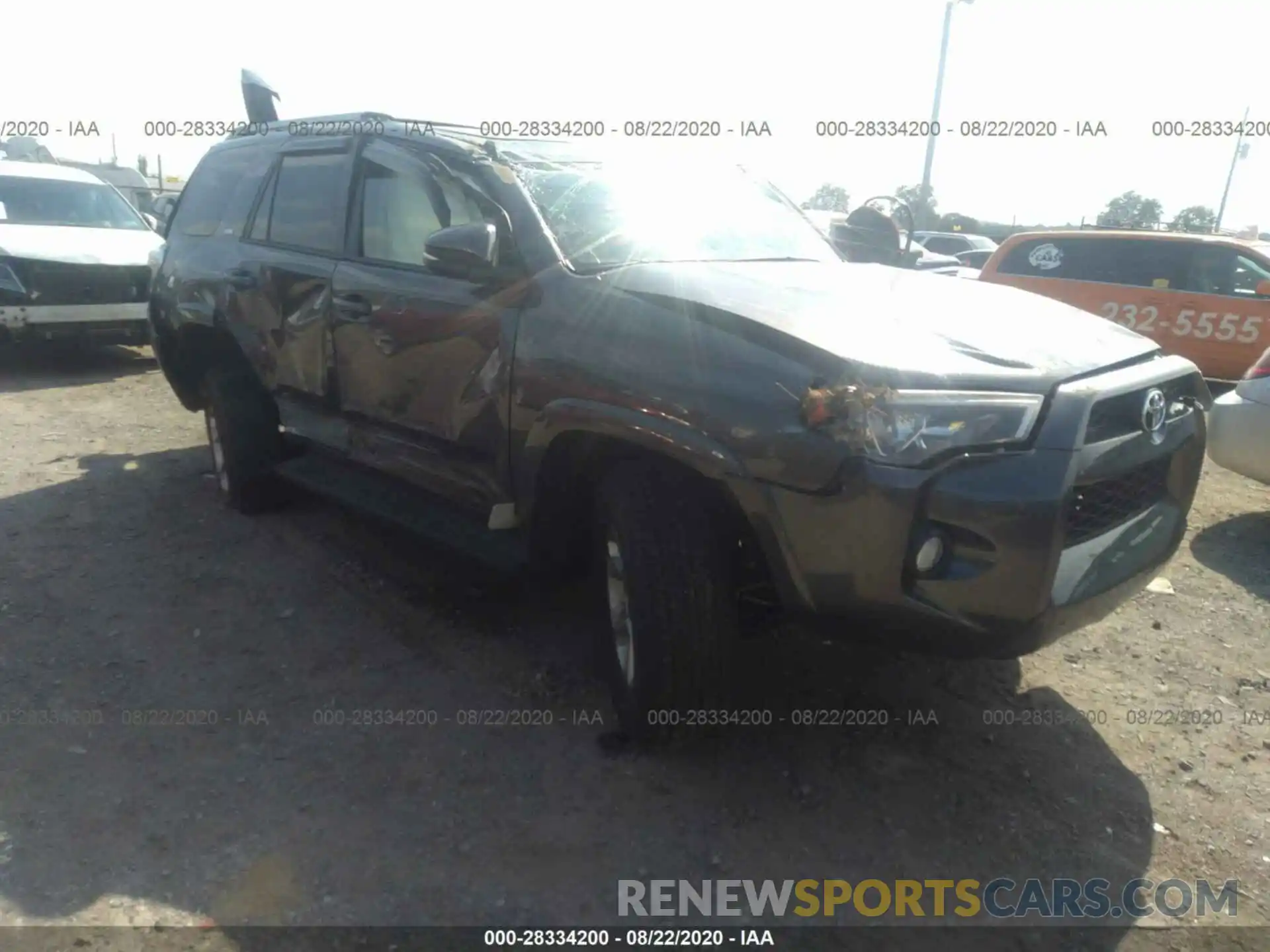 1 Photograph of a damaged car JTEBU5JR5K5715137 TOYOTA 4RUNNER 2019