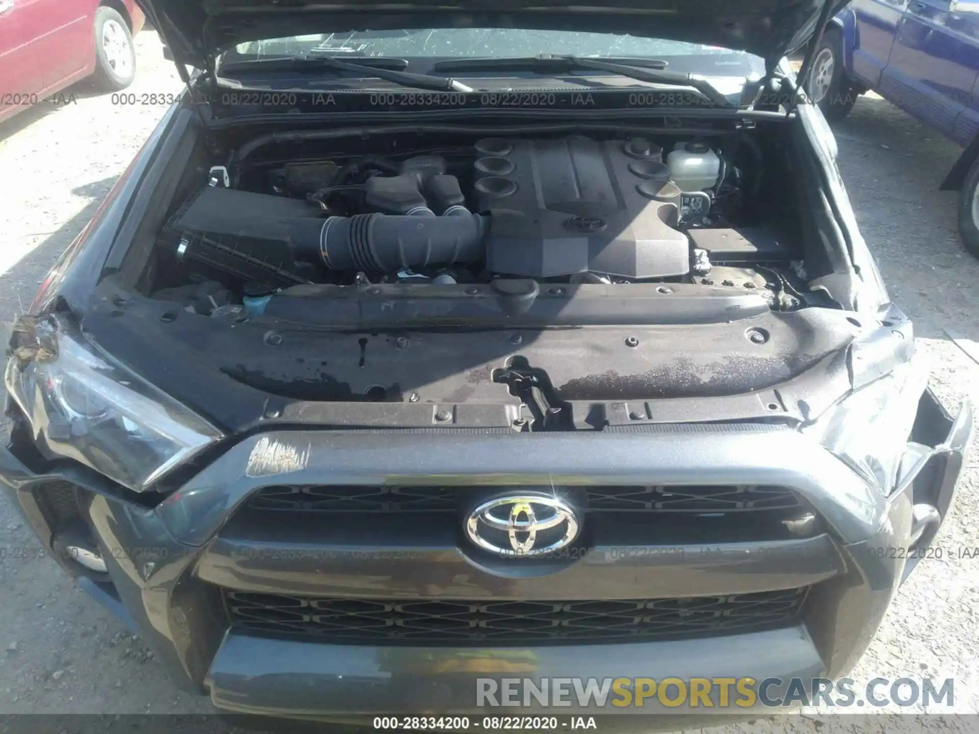 10 Photograph of a damaged car JTEBU5JR5K5715137 TOYOTA 4RUNNER 2019