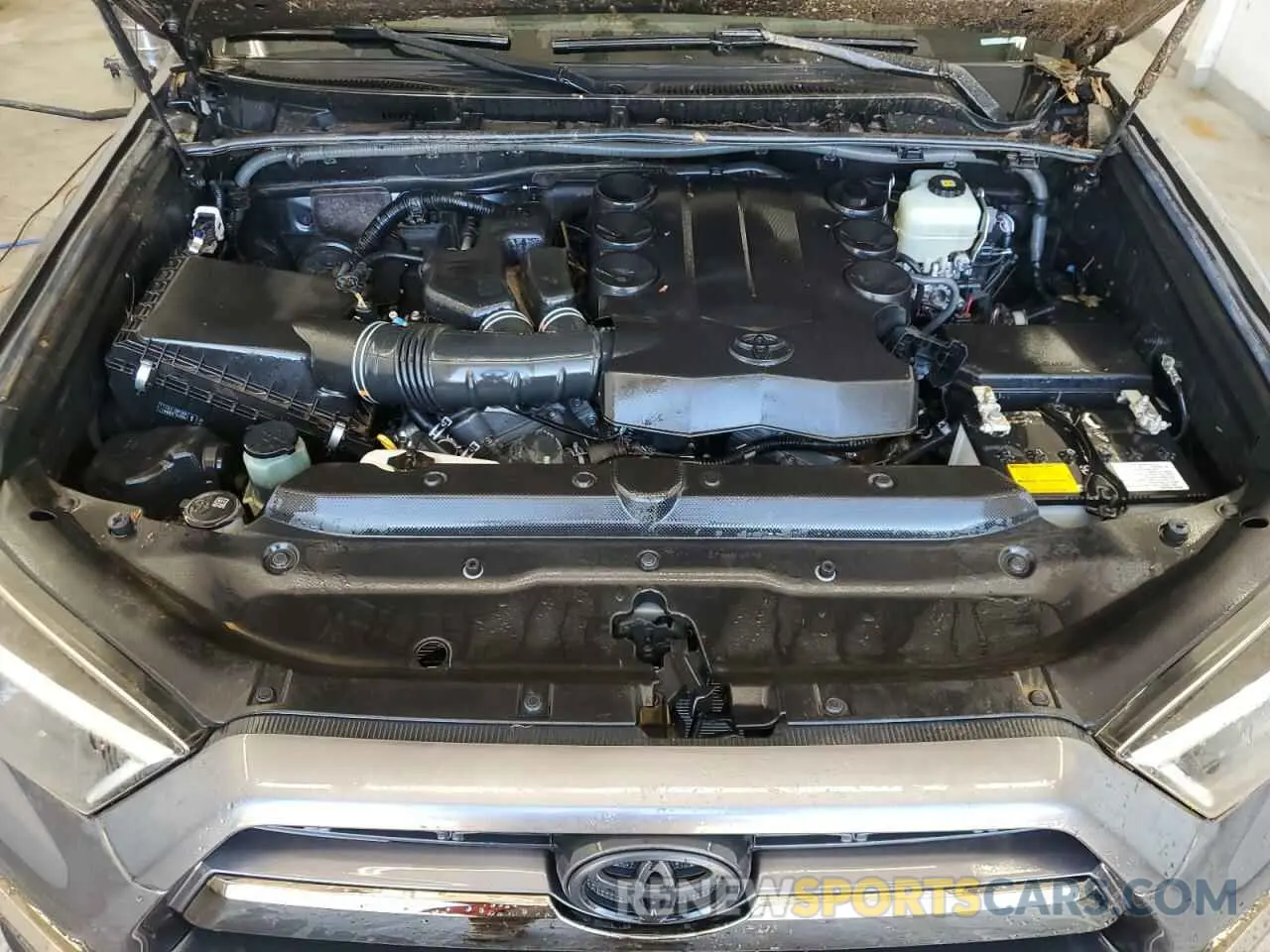 12 Photograph of a damaged car JTEBU5JR5K5722783 TOYOTA 4RUNNER 2019