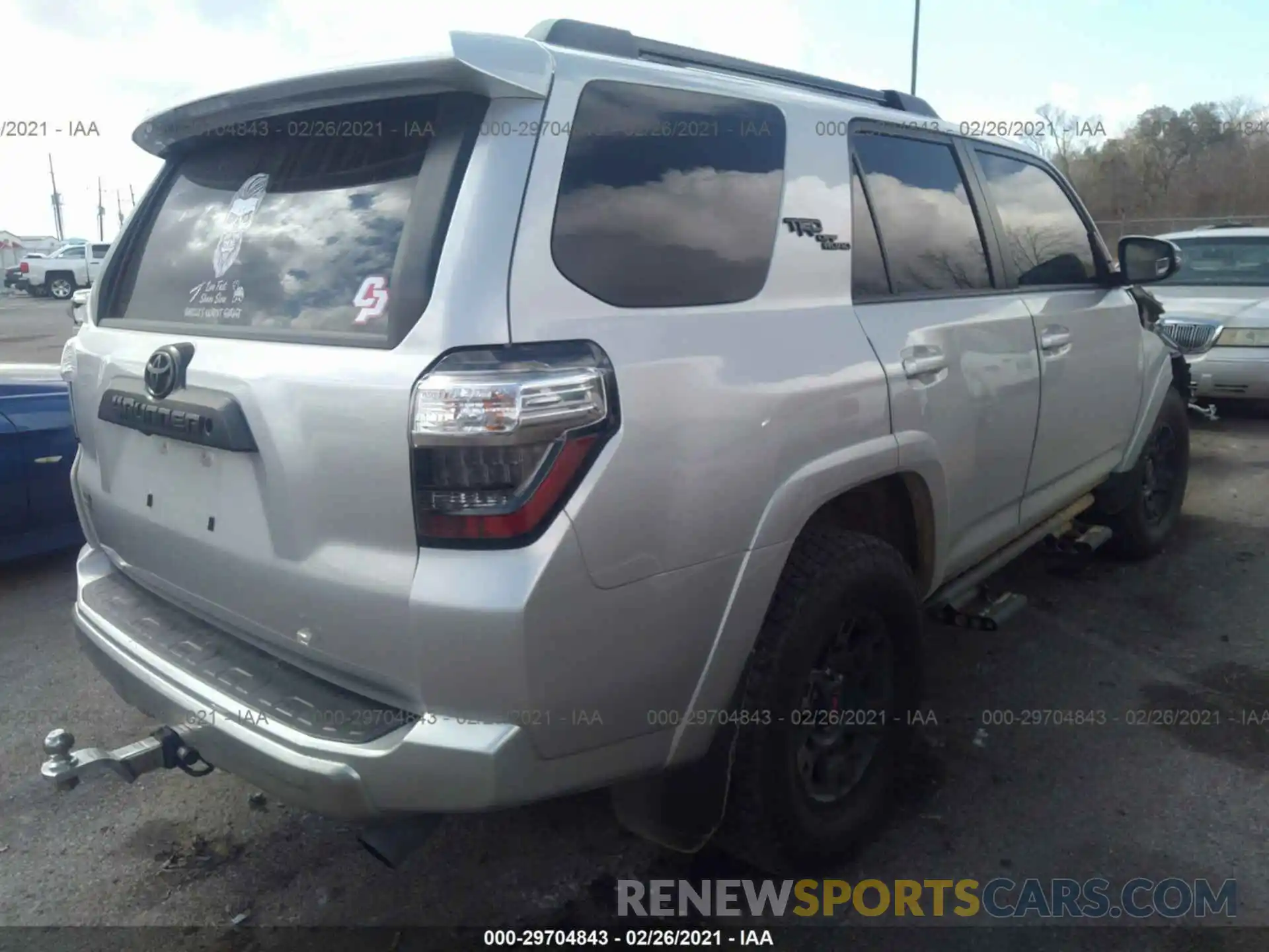 4 Photograph of a damaged car JTEBU5JR5K5727658 TOYOTA 4RUNNER 2019