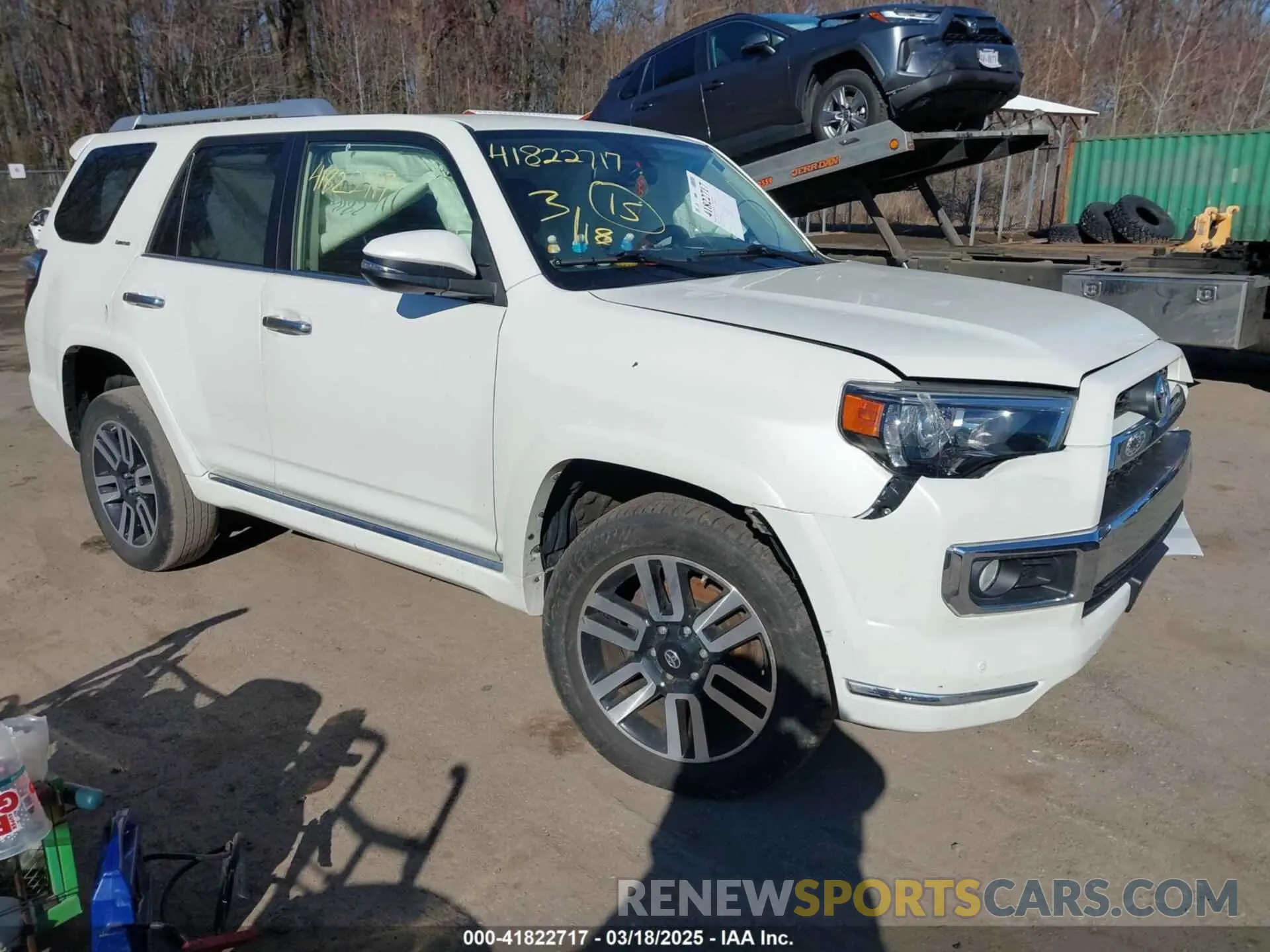 1 Photograph of a damaged car JTEBU5JR5K5729166 TOYOTA 4RUNNER 2019