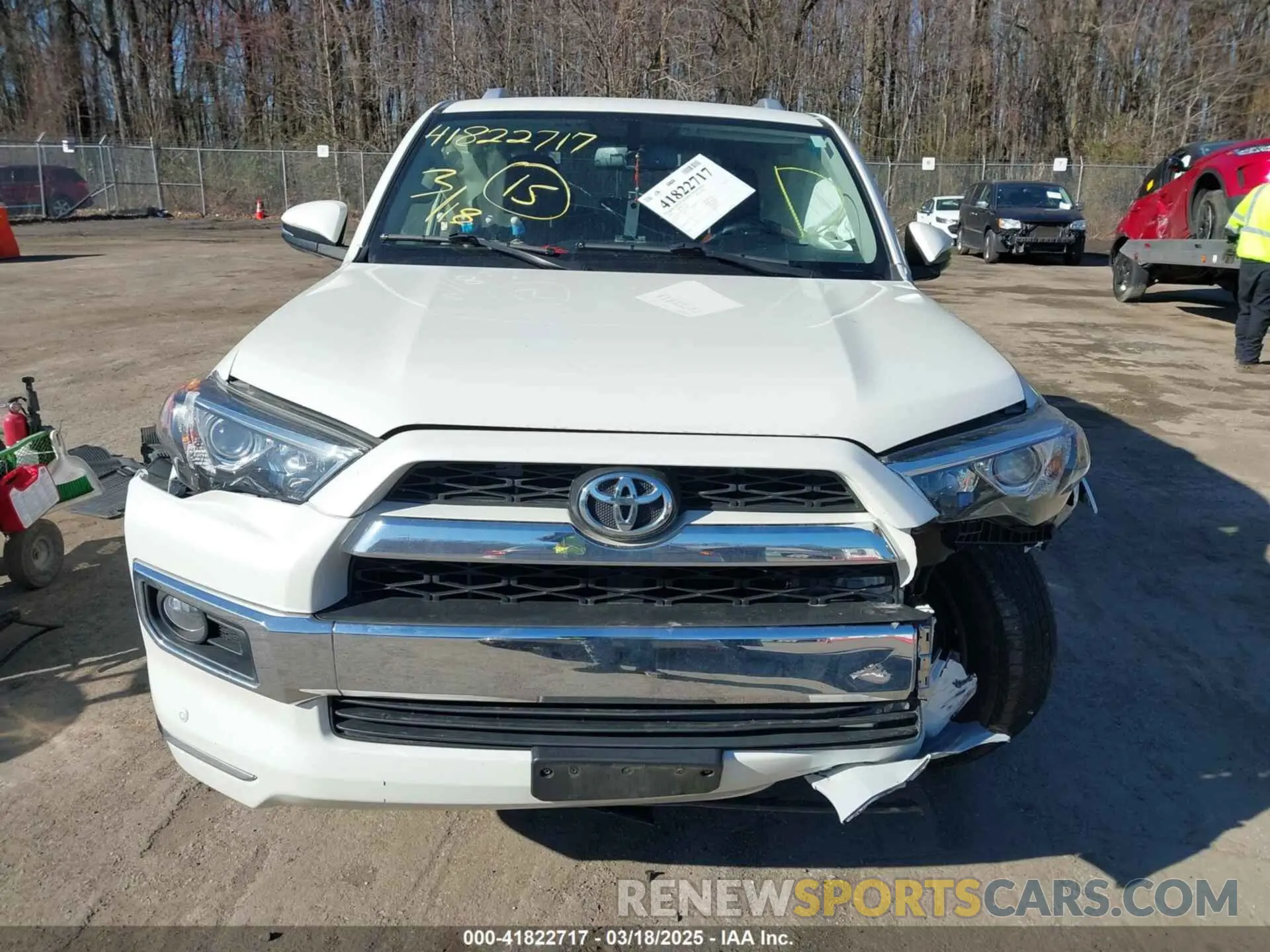 11 Photograph of a damaged car JTEBU5JR5K5729166 TOYOTA 4RUNNER 2019